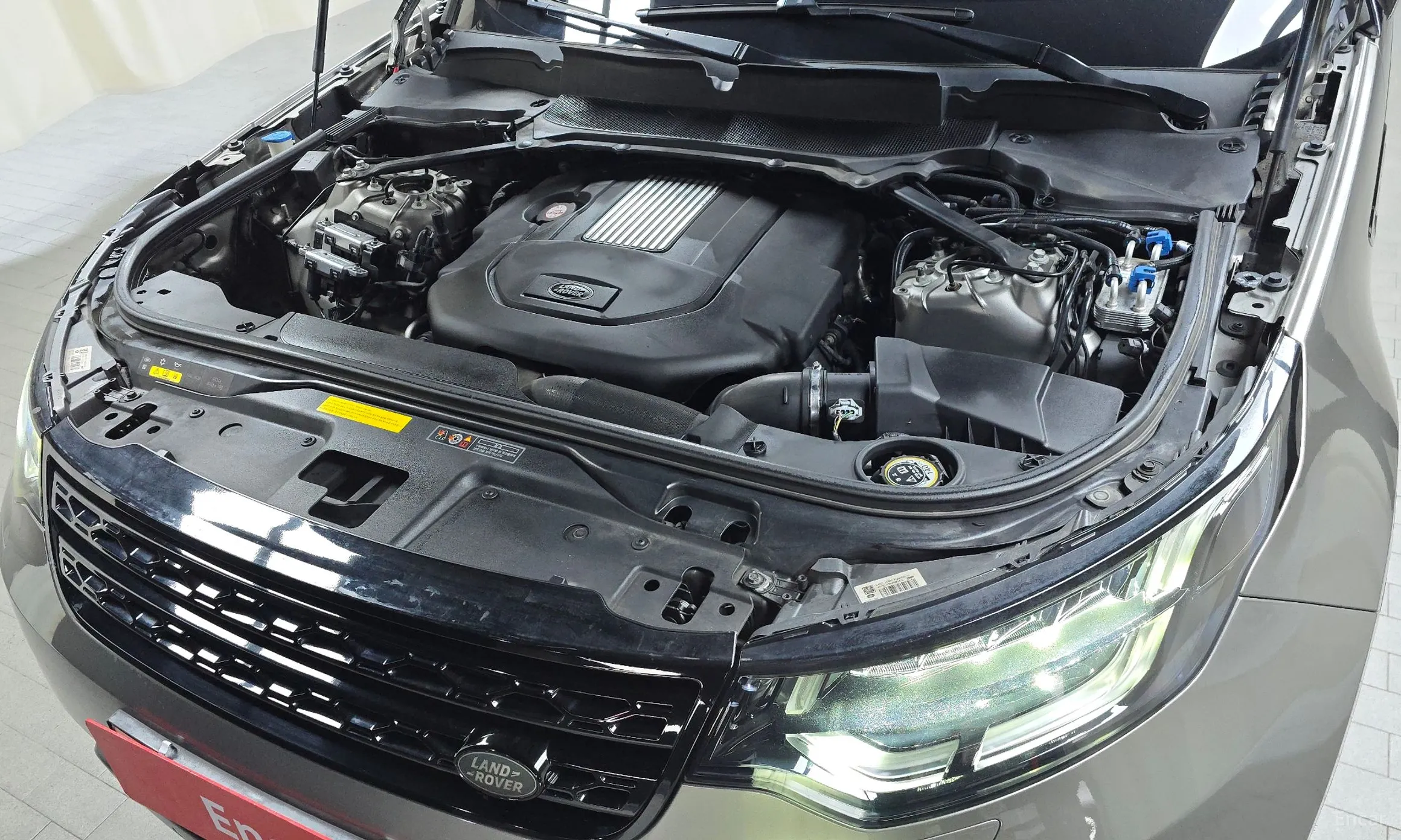 Land Rover Discovery 5 превью 6