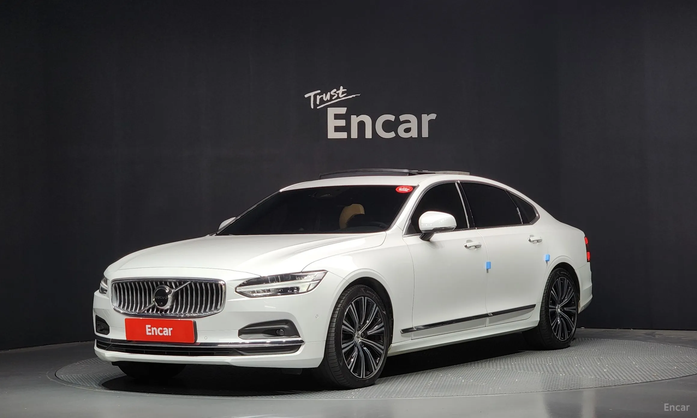 S90