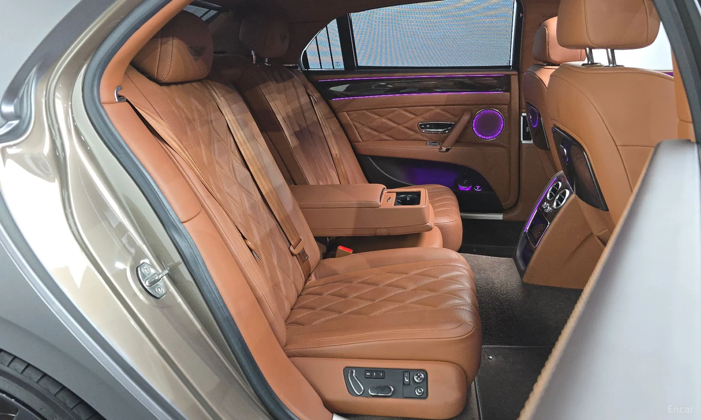 Bentley Flying Spur 2nd Generation превью 12