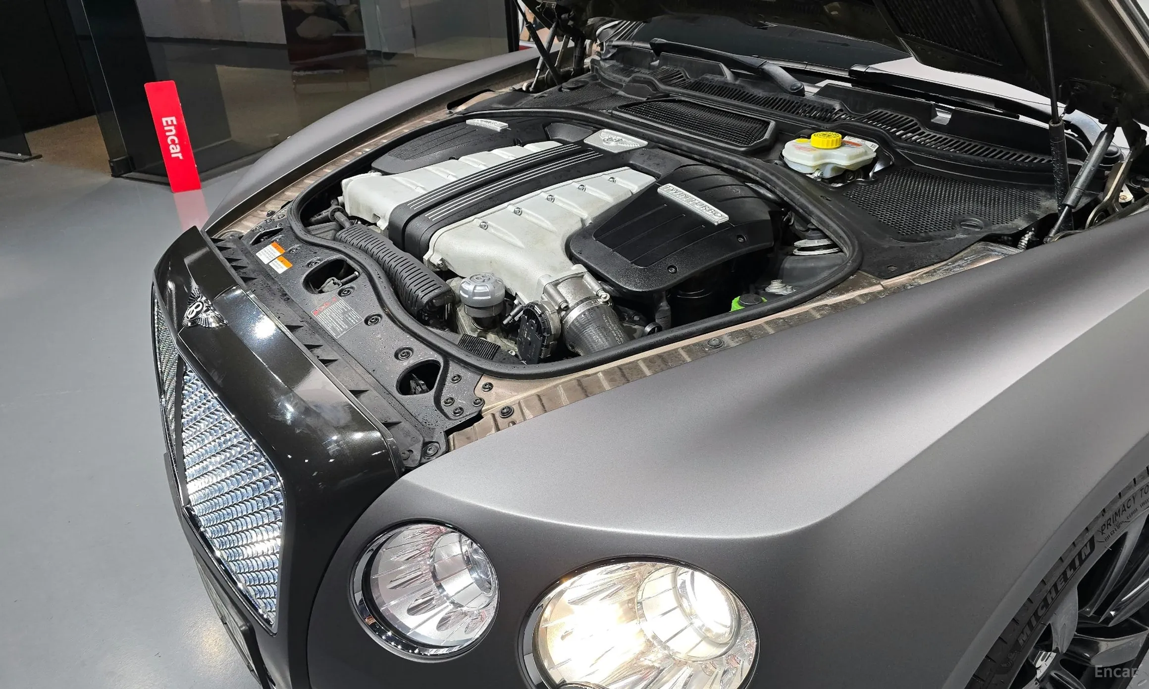 Bentley Flying Spur 2nd Generation превью 6
