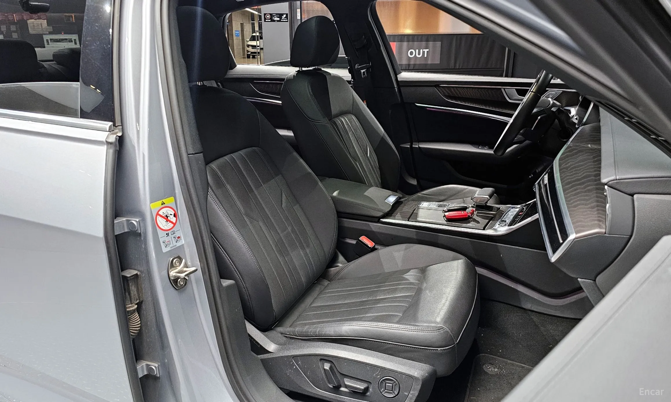 Audi A6 (C8) превью 10
