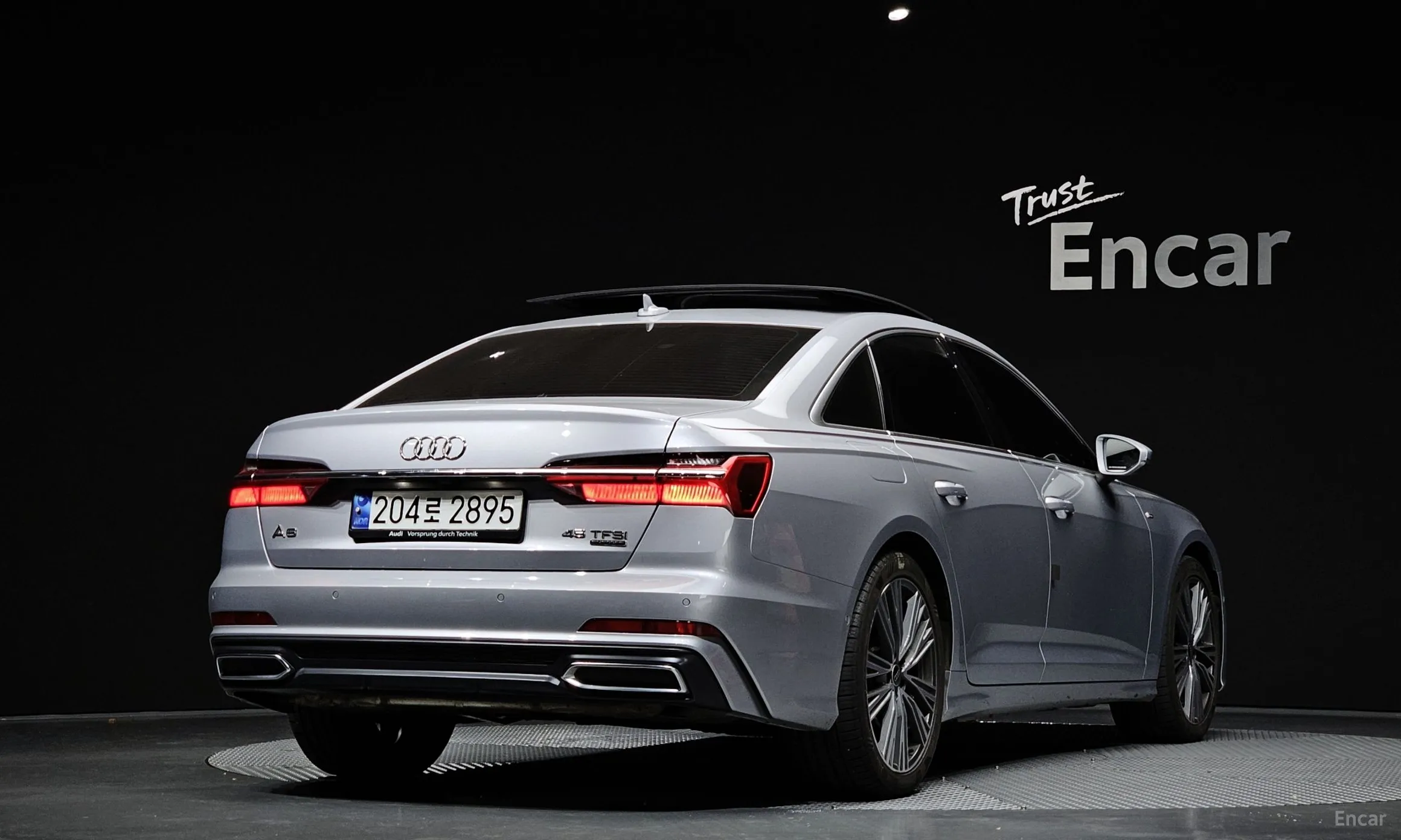 Audi A6 (C8)