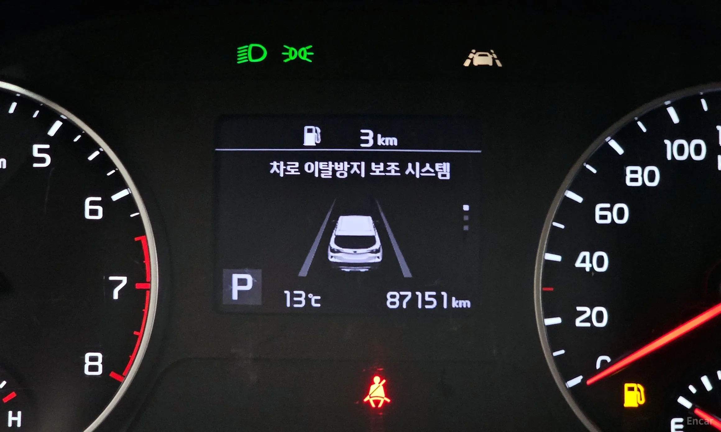 Kia Seltos превью 16