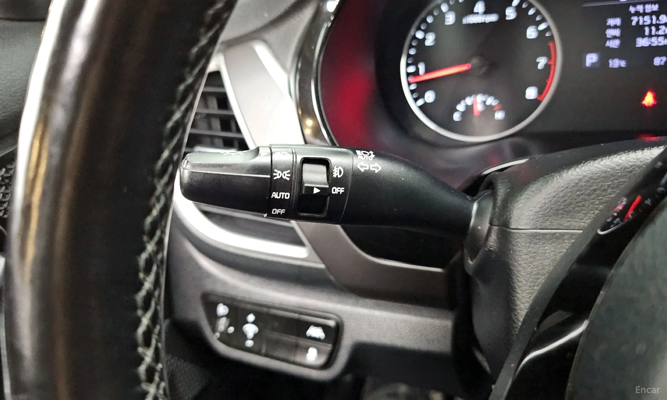 Kia Seltos превью 18