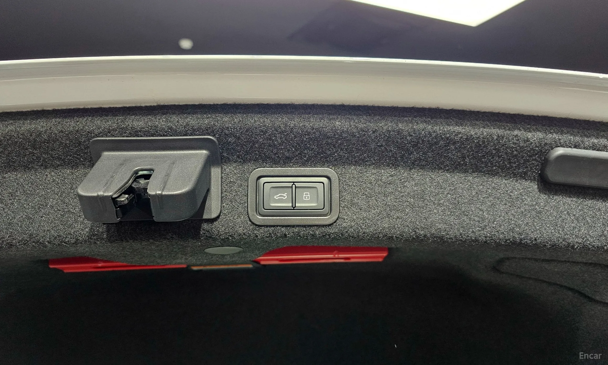 Audi A6 (C8) превью 20