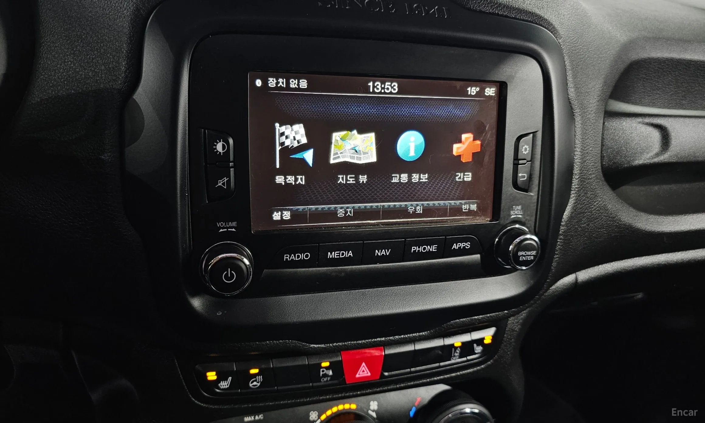 Jeep Renegade превью 15