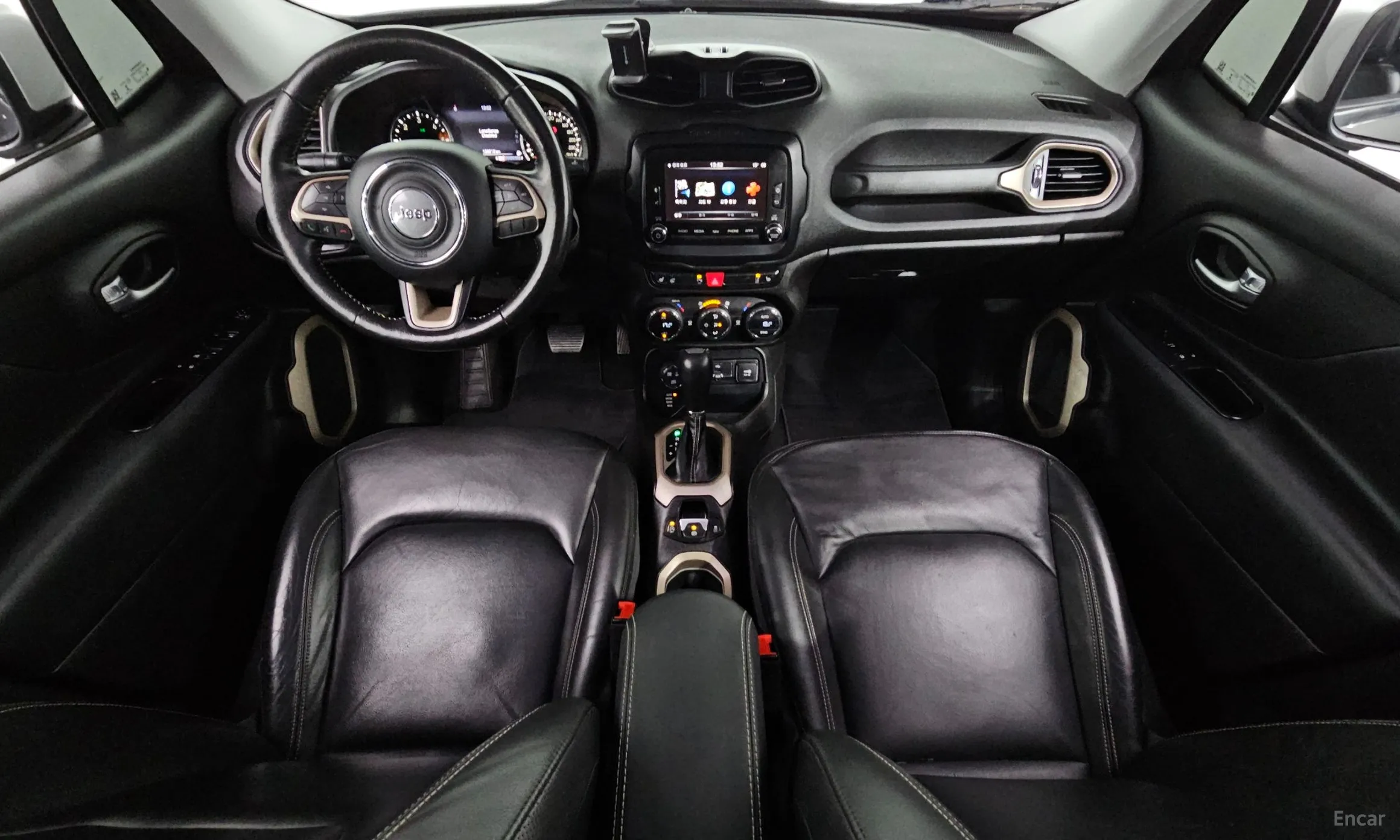 Jeep Renegade превью 7