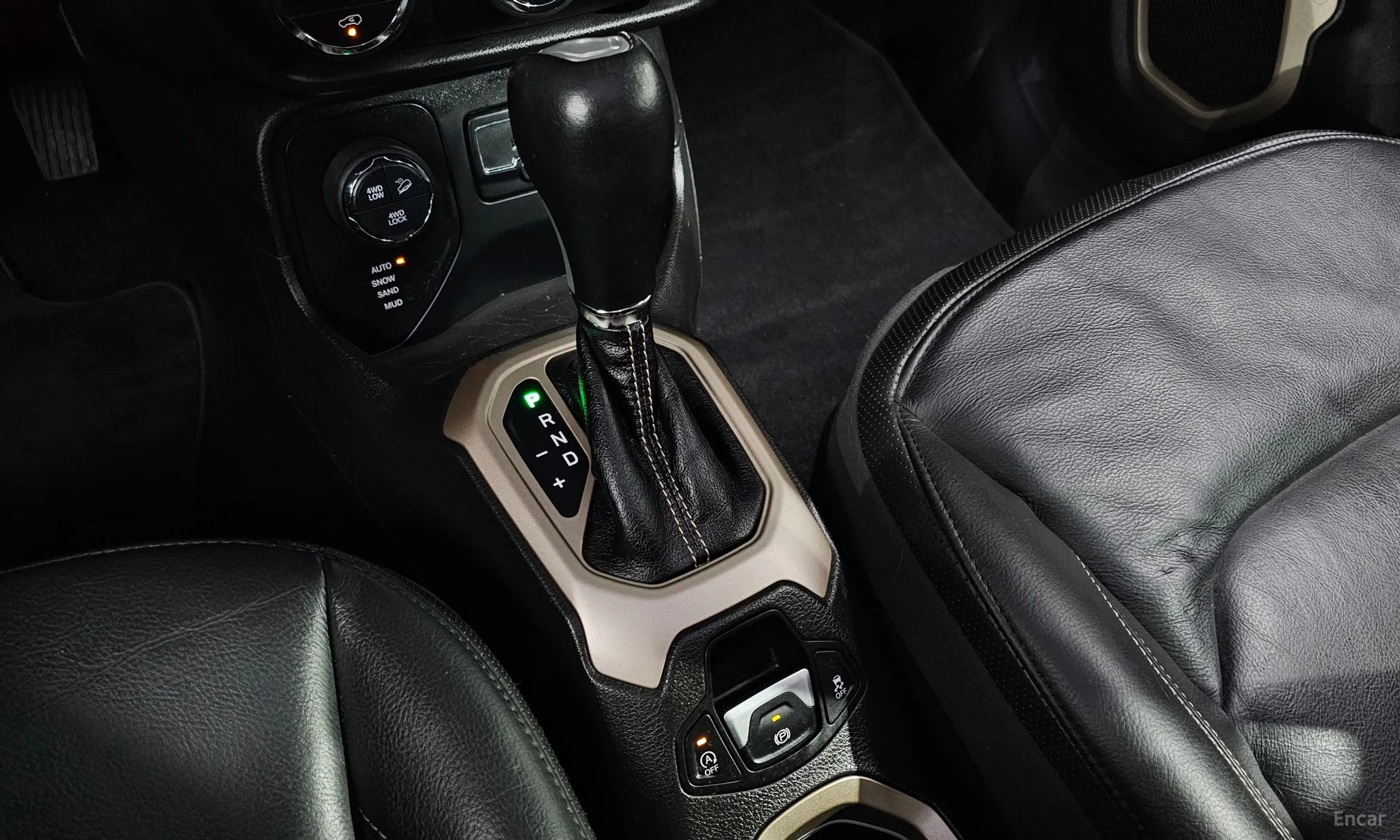 Jeep Renegade превью 9