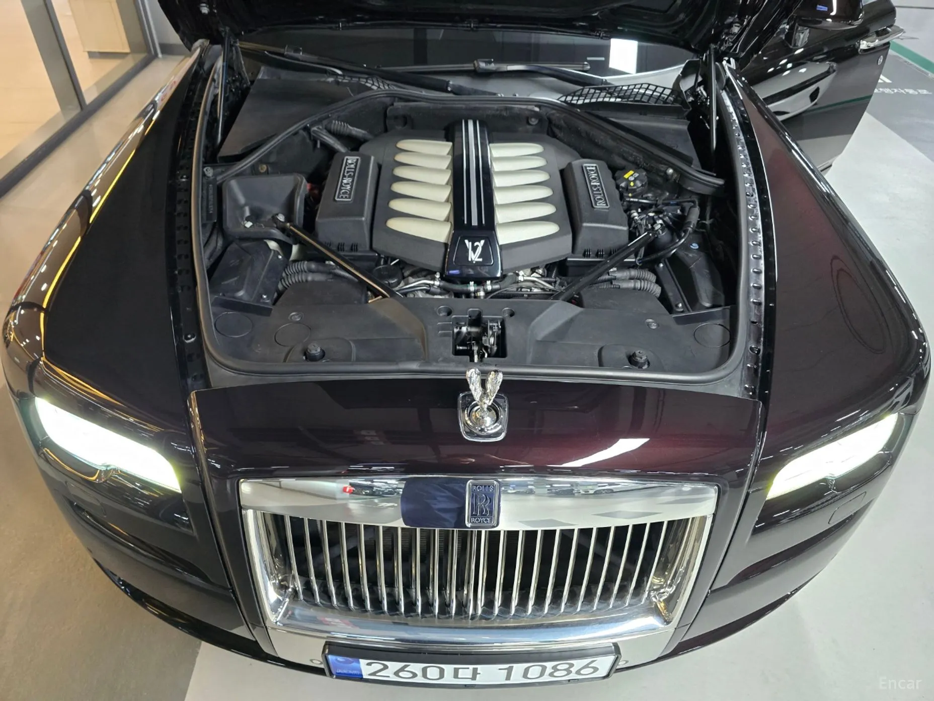 Rolls-Royce Ghost превью 20