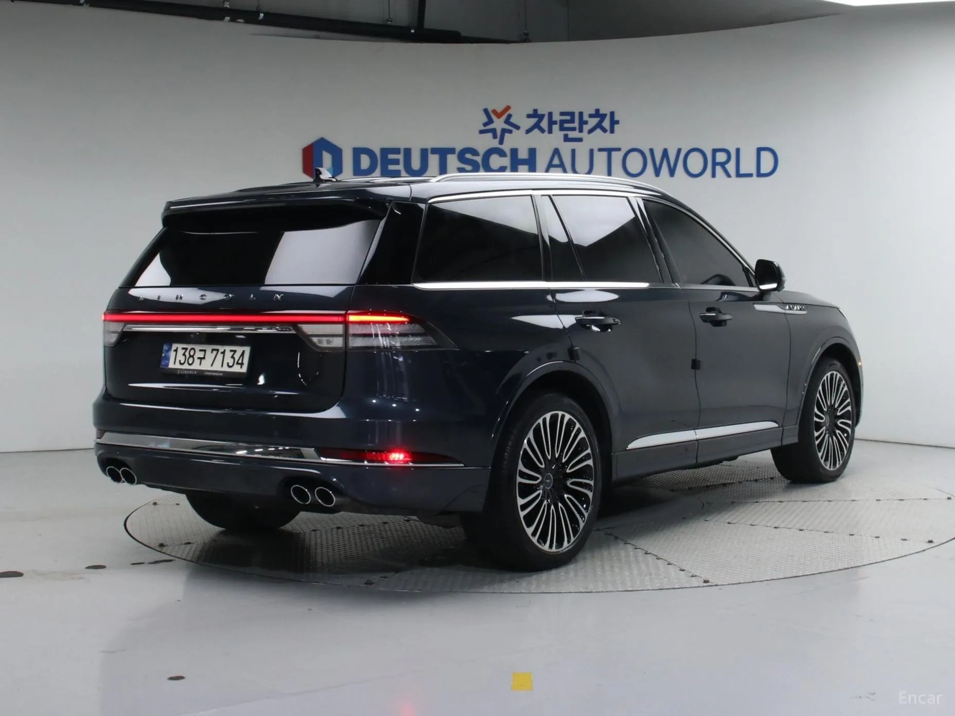 Lincoln Aviator 2nd Generation превью 2