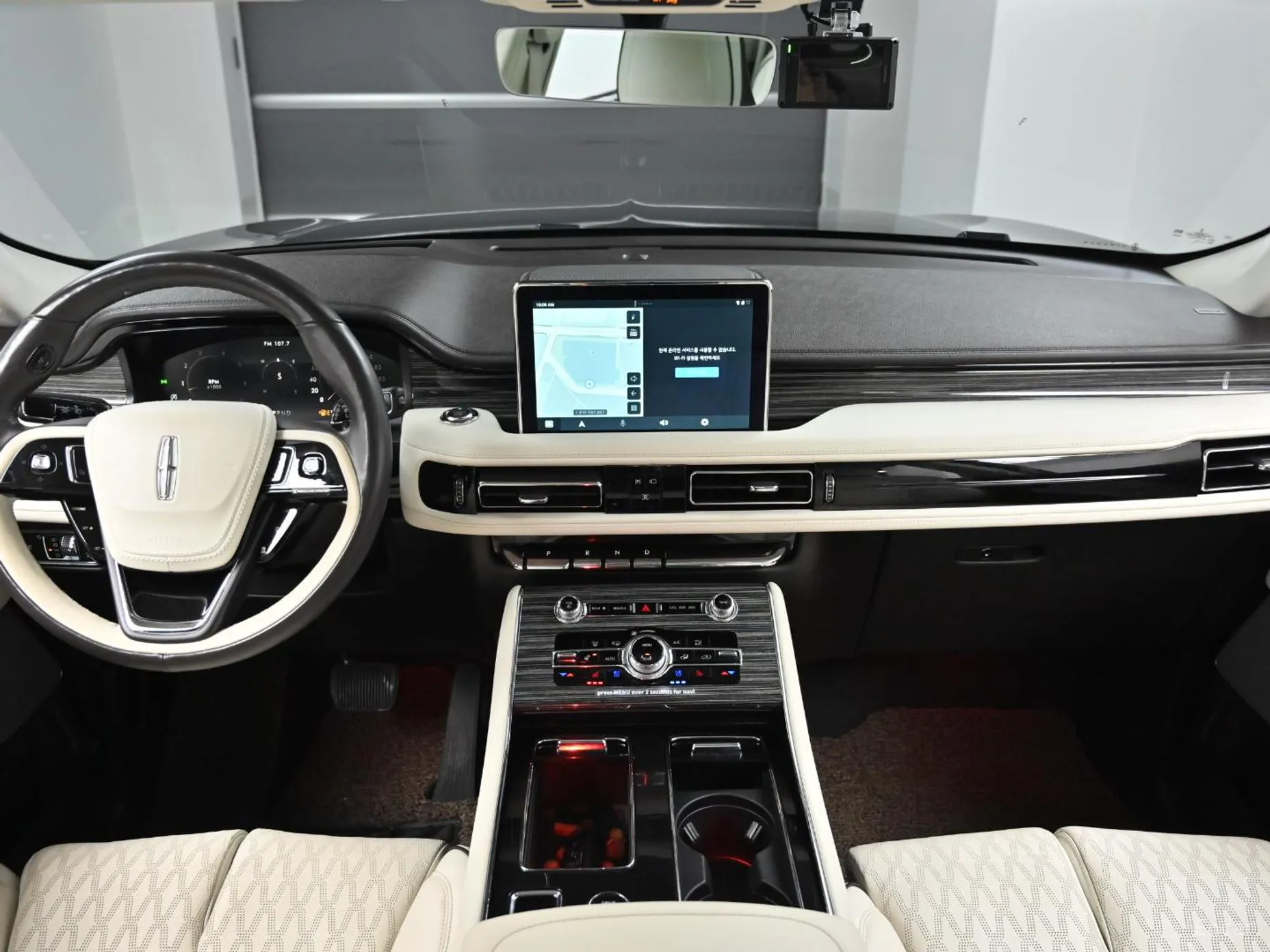 Lincoln Aviator 2nd Generation превью 7