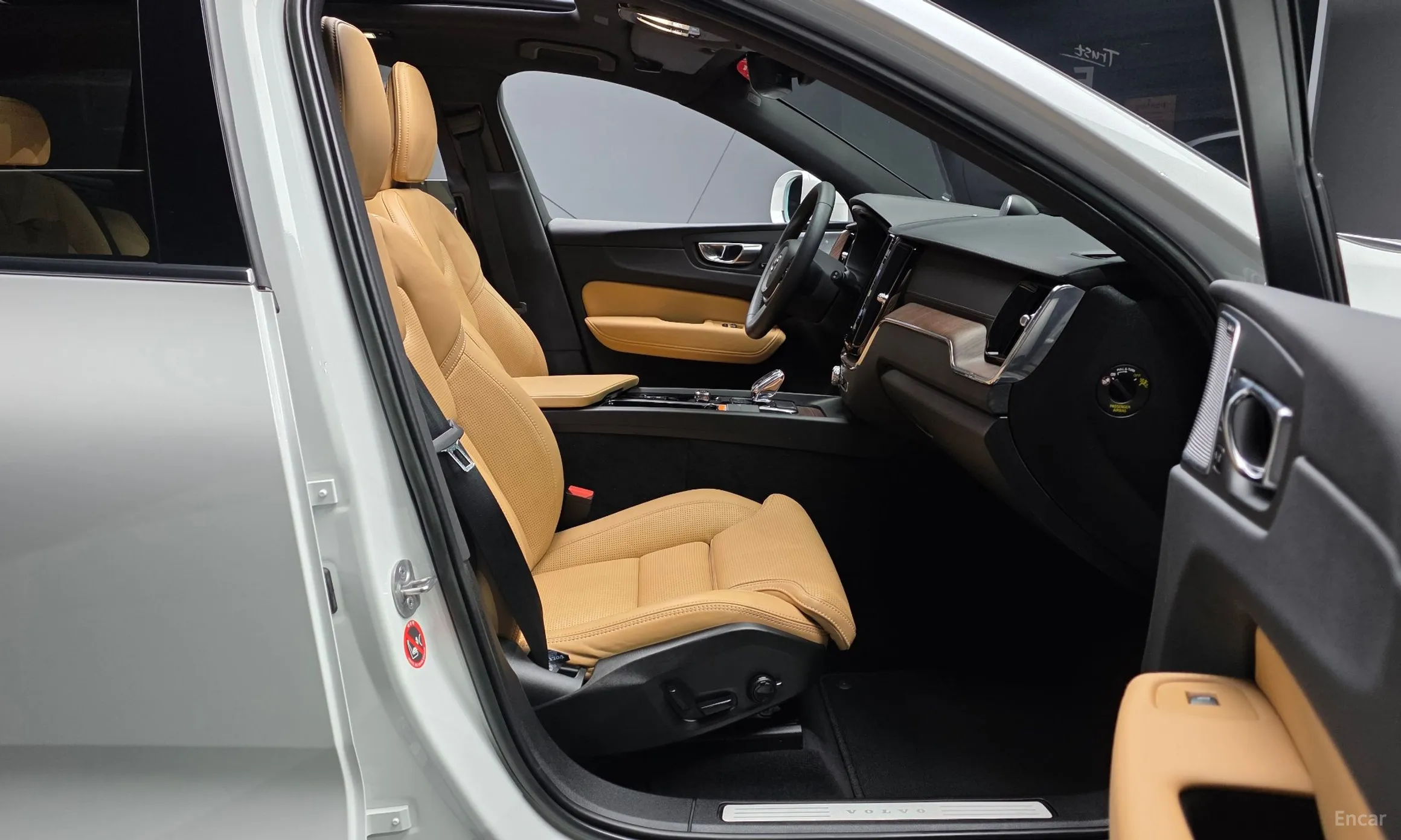 Volvo XC60 Gen 2 превью 11