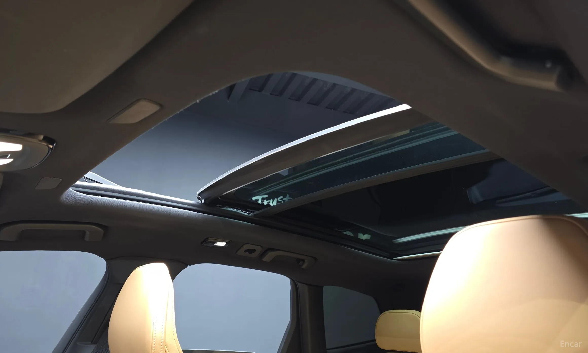 Volvo XC60 Gen 2 превью 19