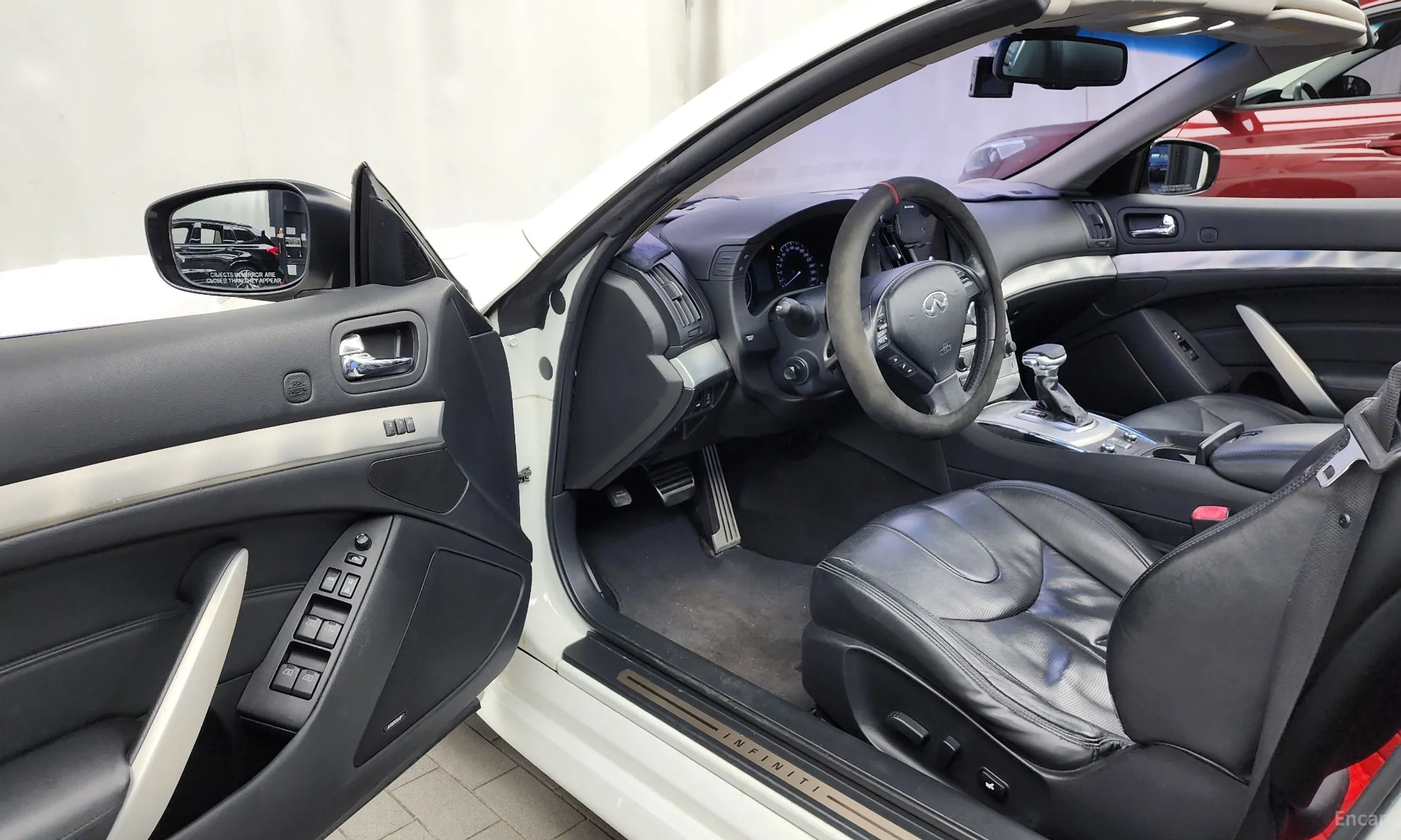Infiniti G37 превью 10