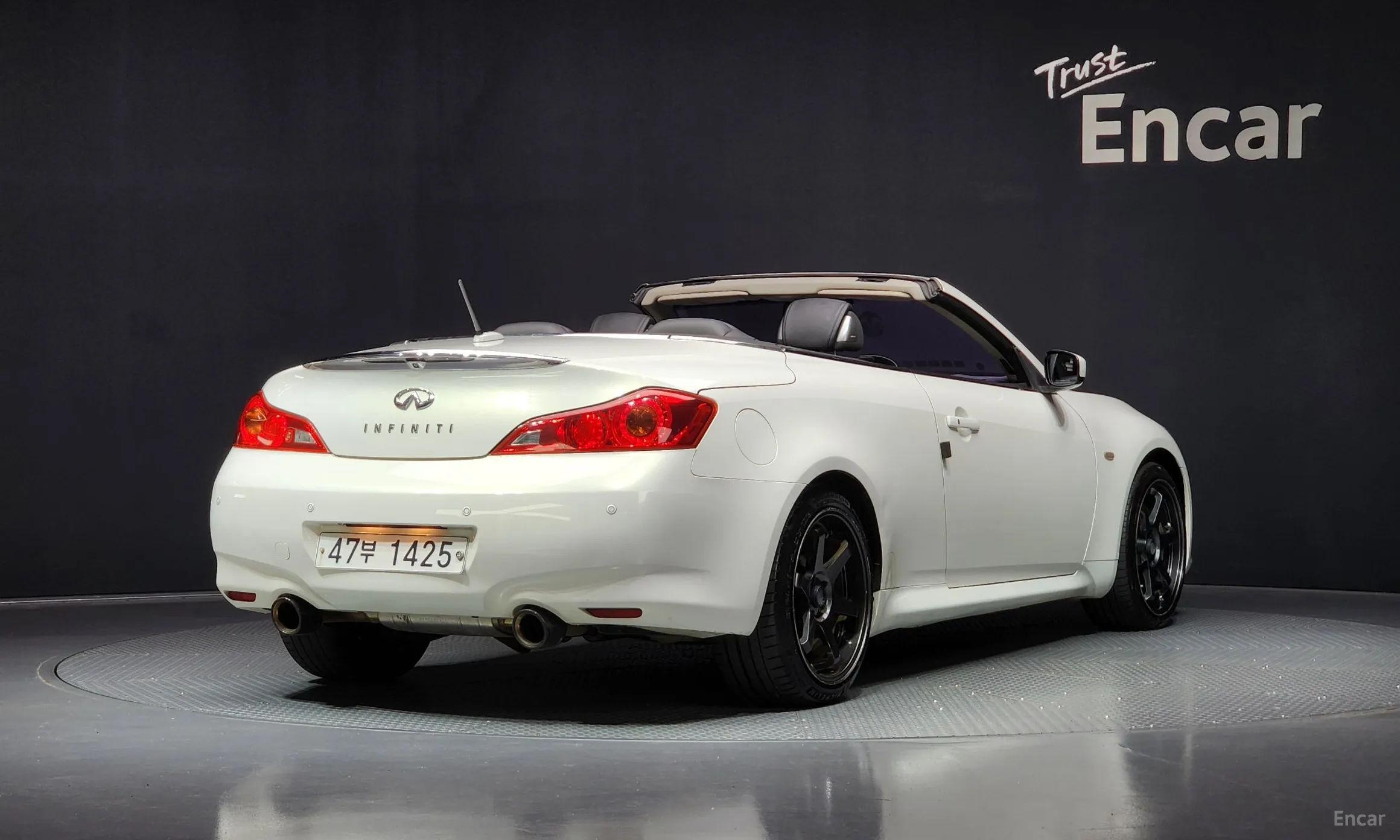 Infiniti G37