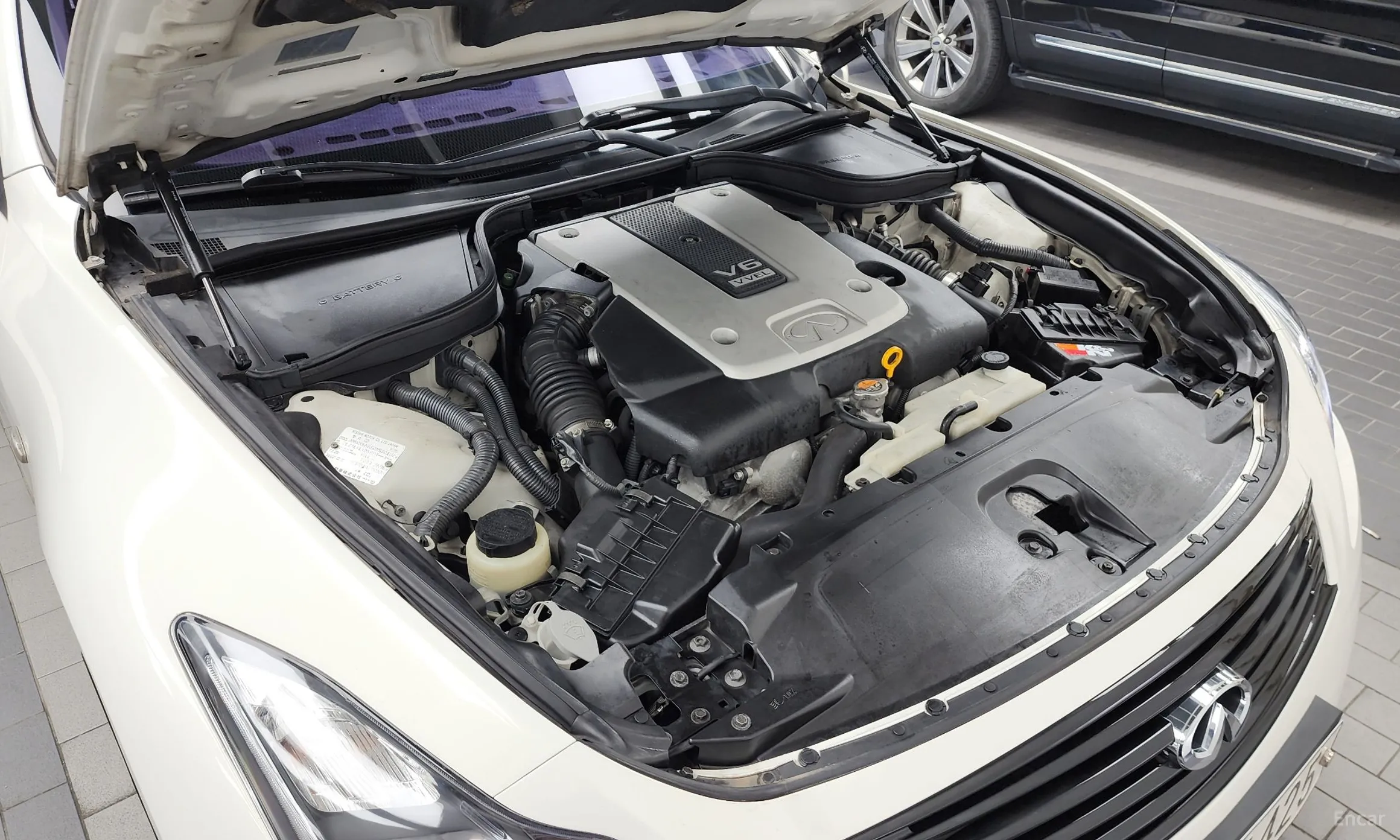 Infiniti G37 превью 6
