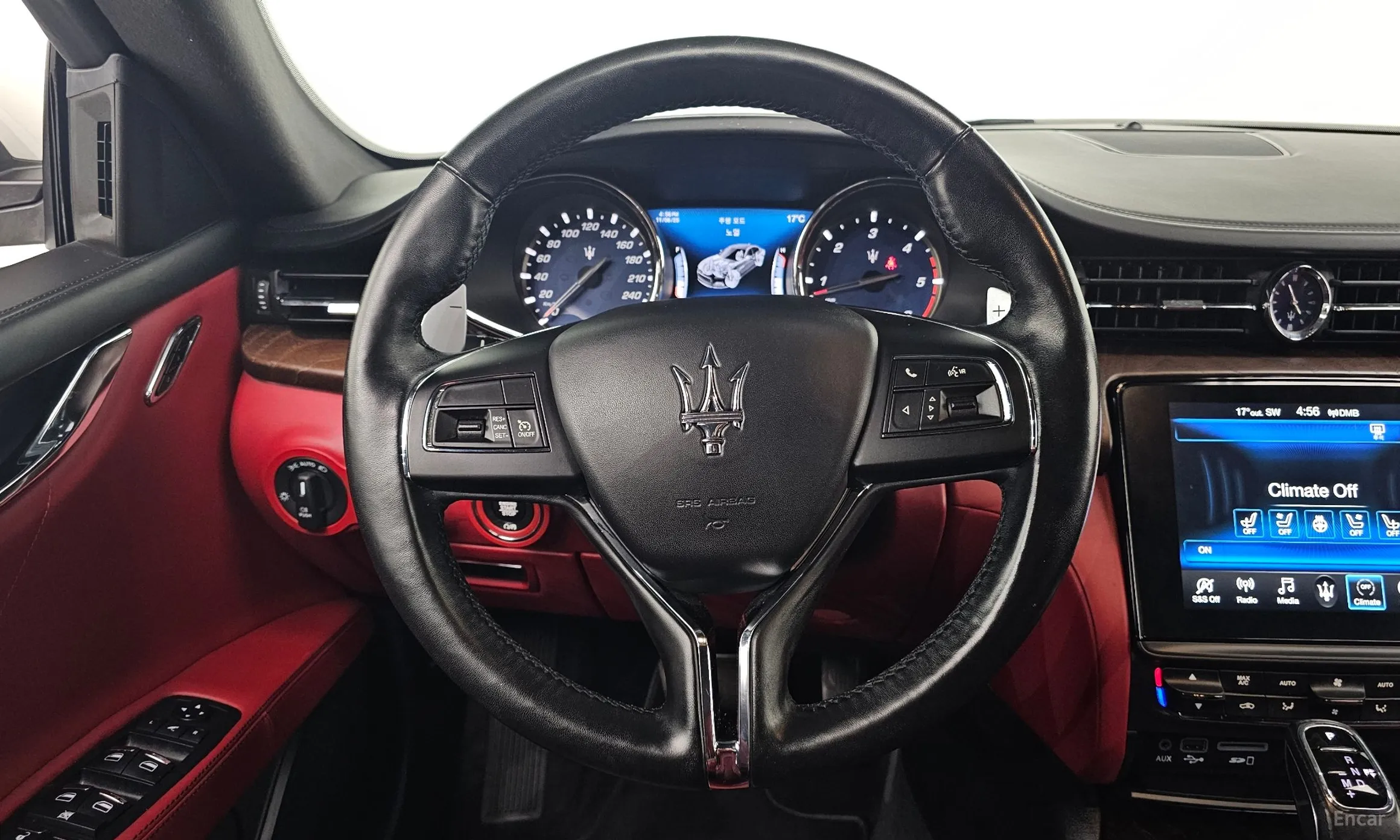 Maserati Quattroporte превью 13
