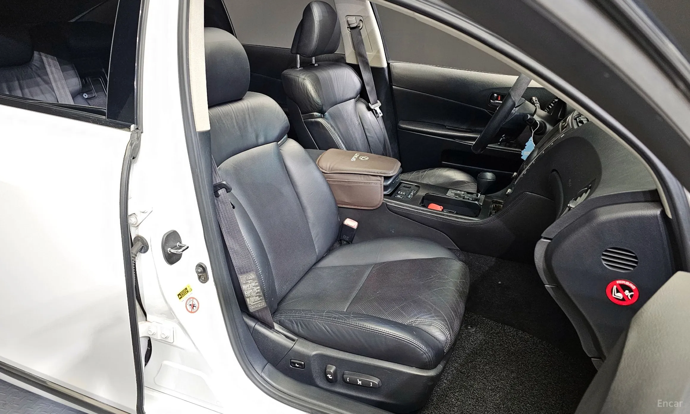 Lexus GS350 превью 12