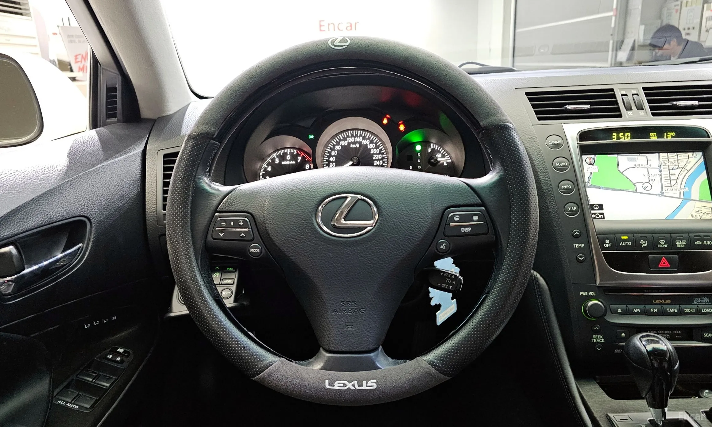 Lexus GS350 превью 13