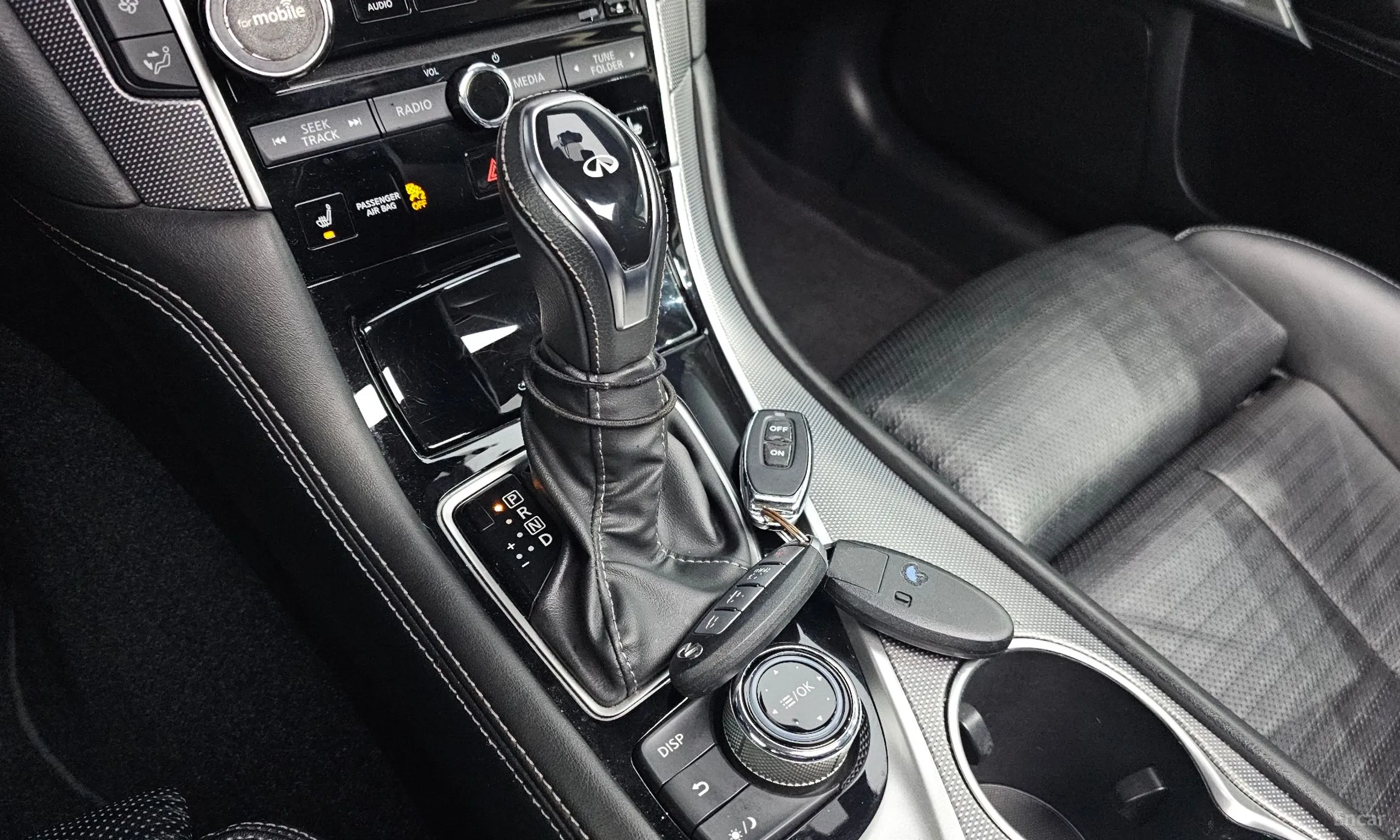 Infiniti Q50 превью 9