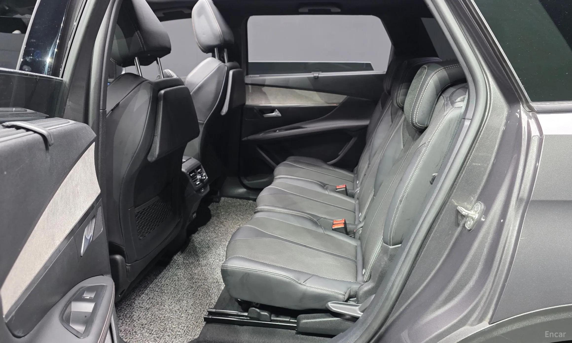 Peugeot 5008 2nd generation превью 12
