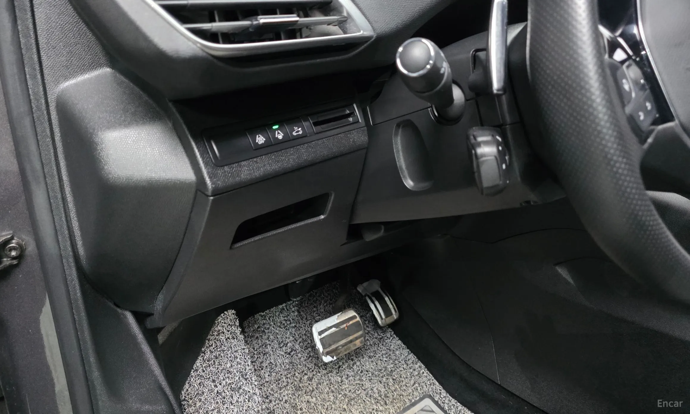 Peugeot 5008 2nd generation превью 14