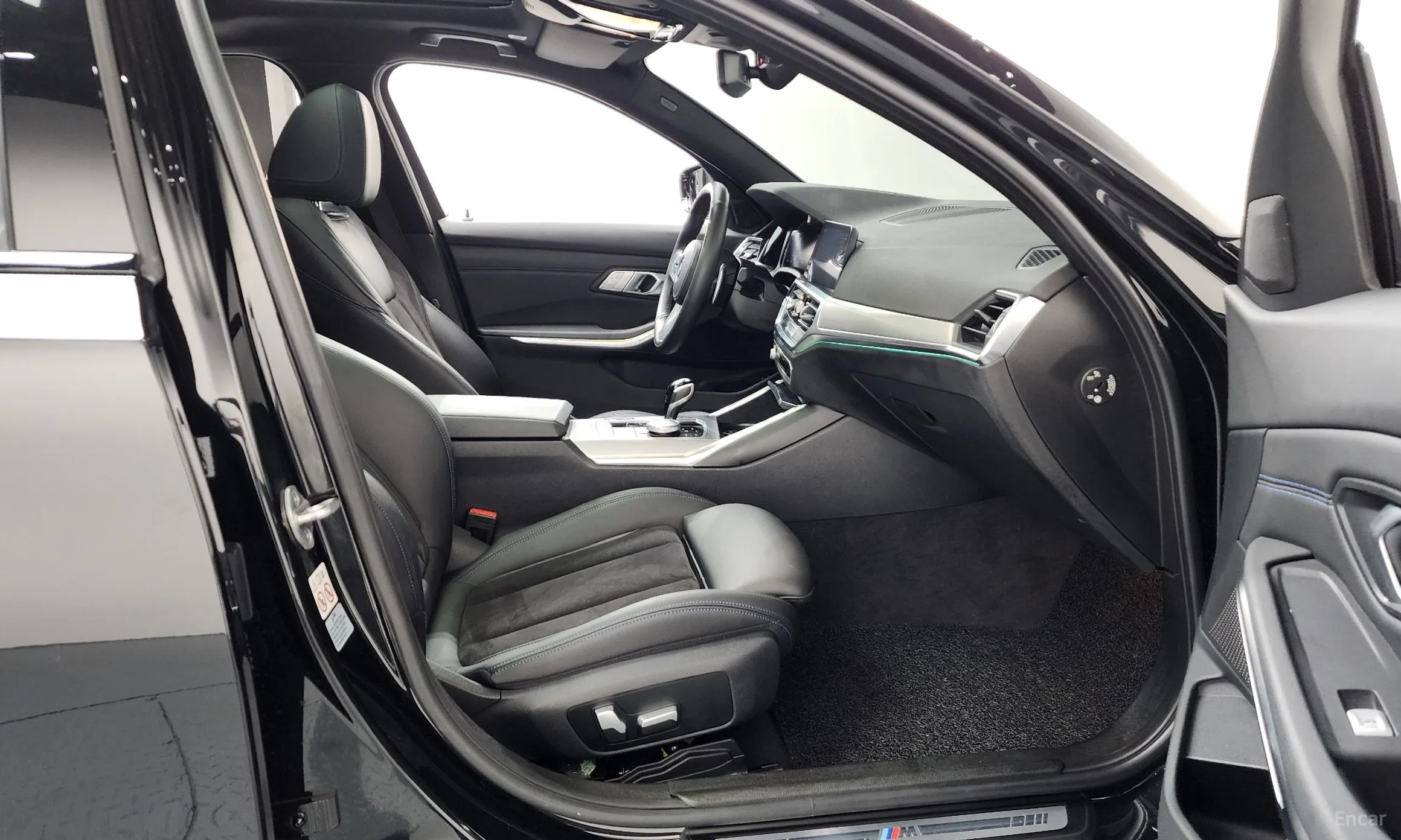 BMW 3 Series (G20) превью 11