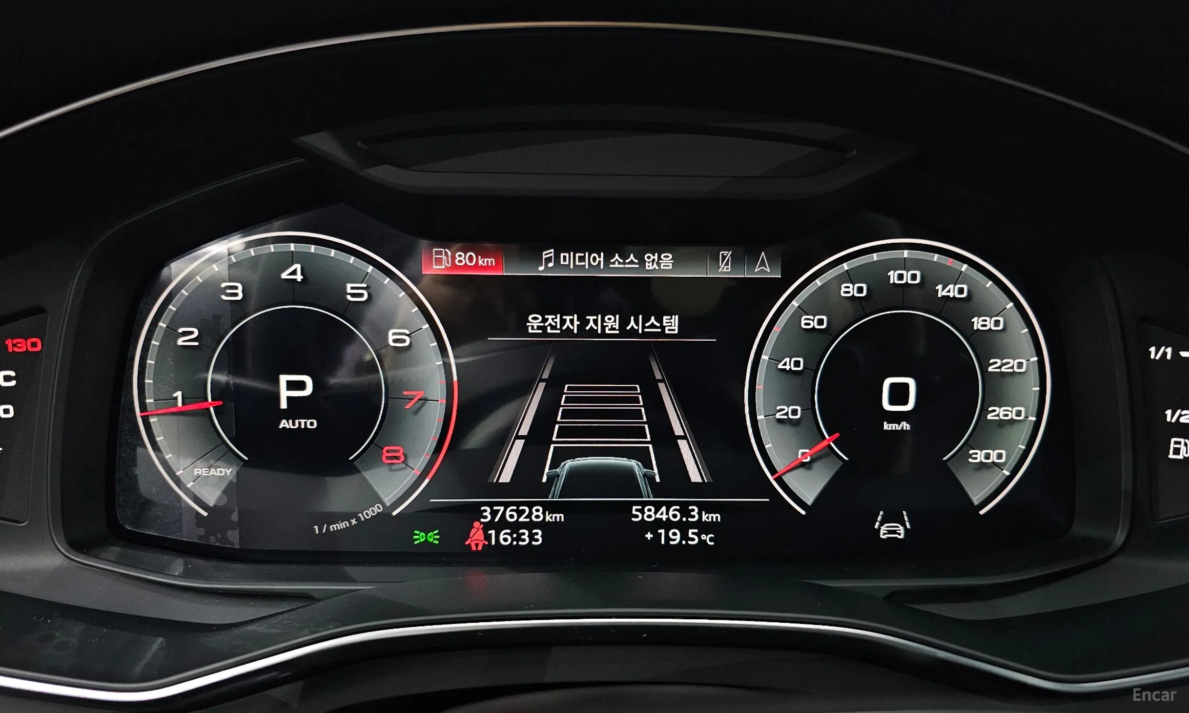Audi A6 (C8) превью 8