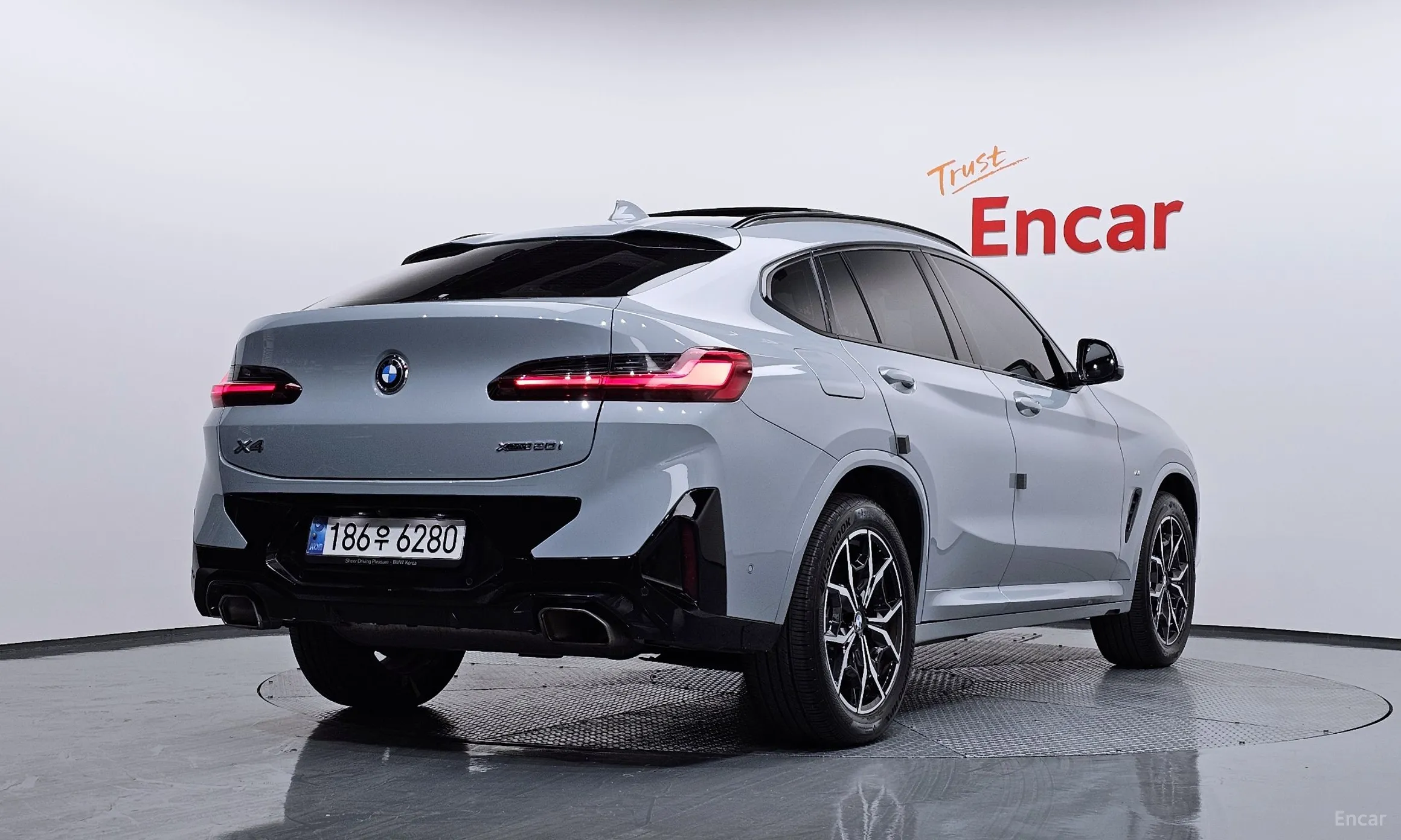 BMW X4 (G02) превью 2