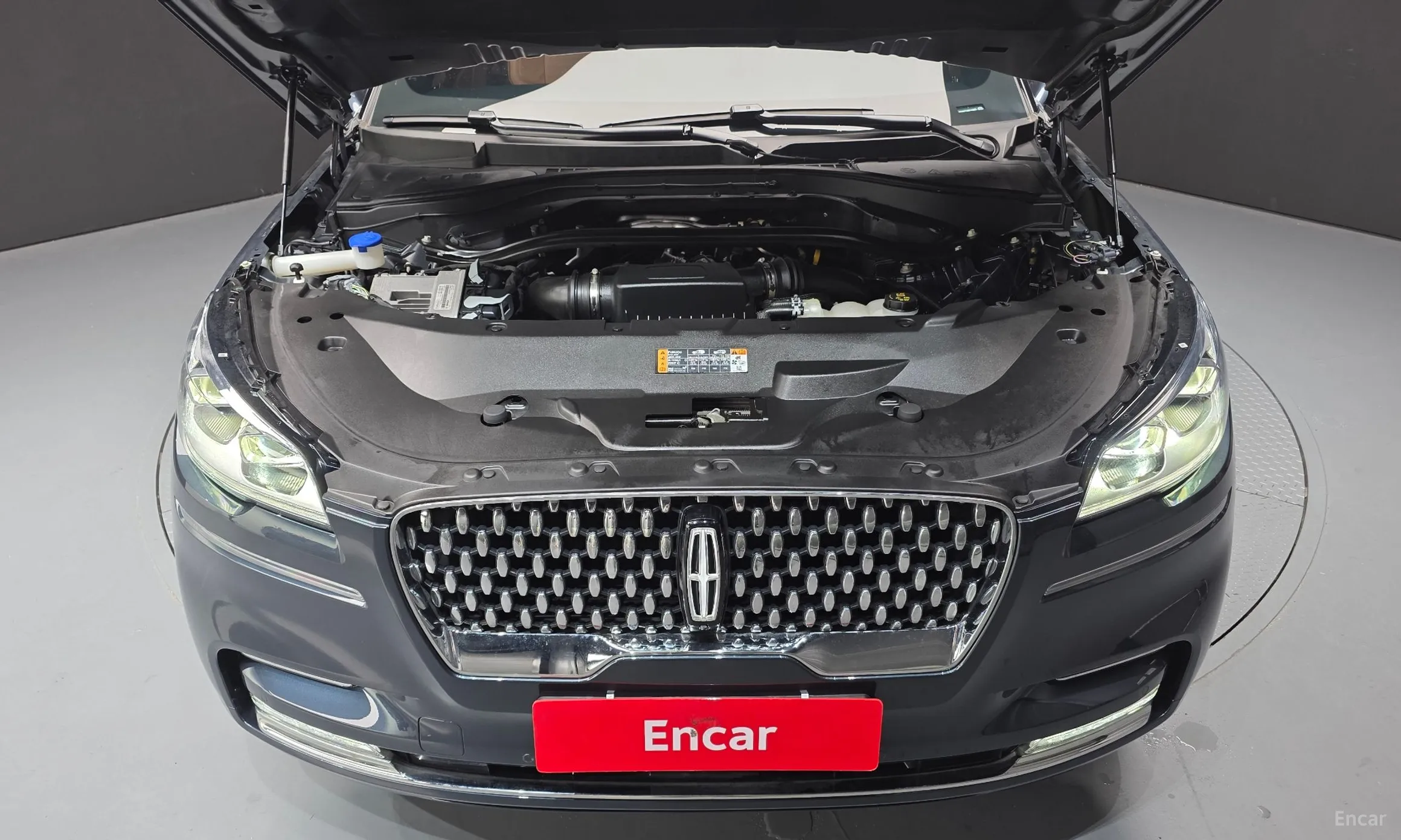 Lincoln Aviator 2nd Generation превью 6