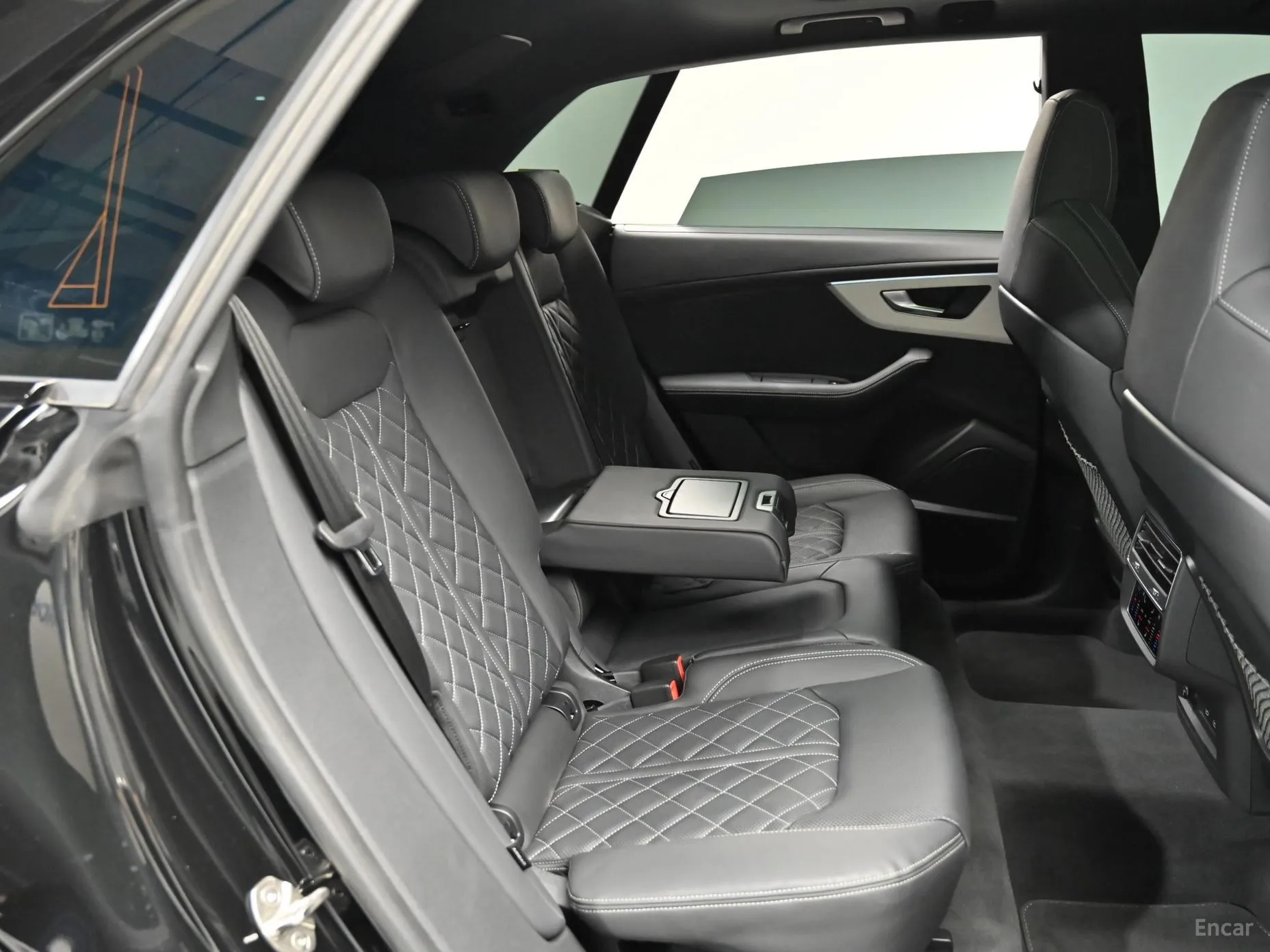 Audi Q8 (4M) превью 12
