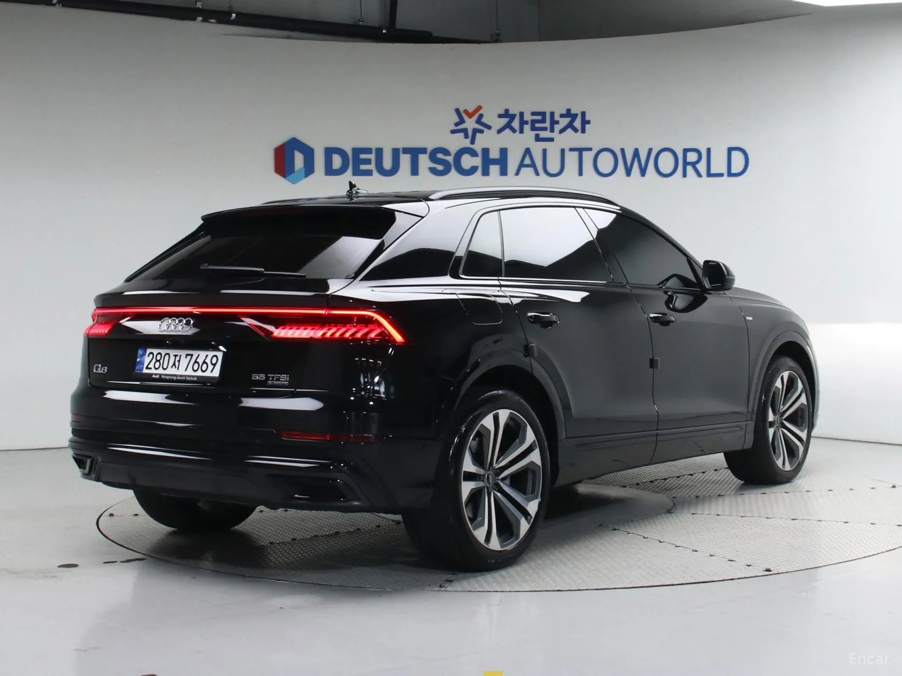 Audi Q8 (4M)
