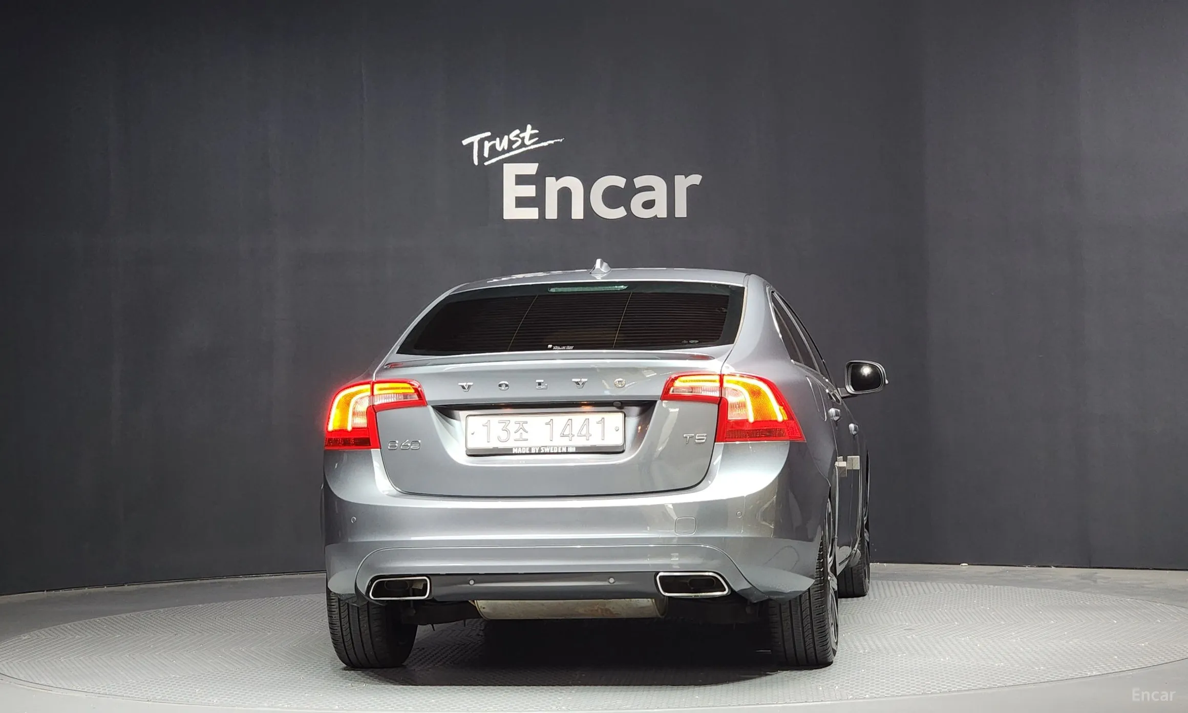 Volvo S60 превью 4