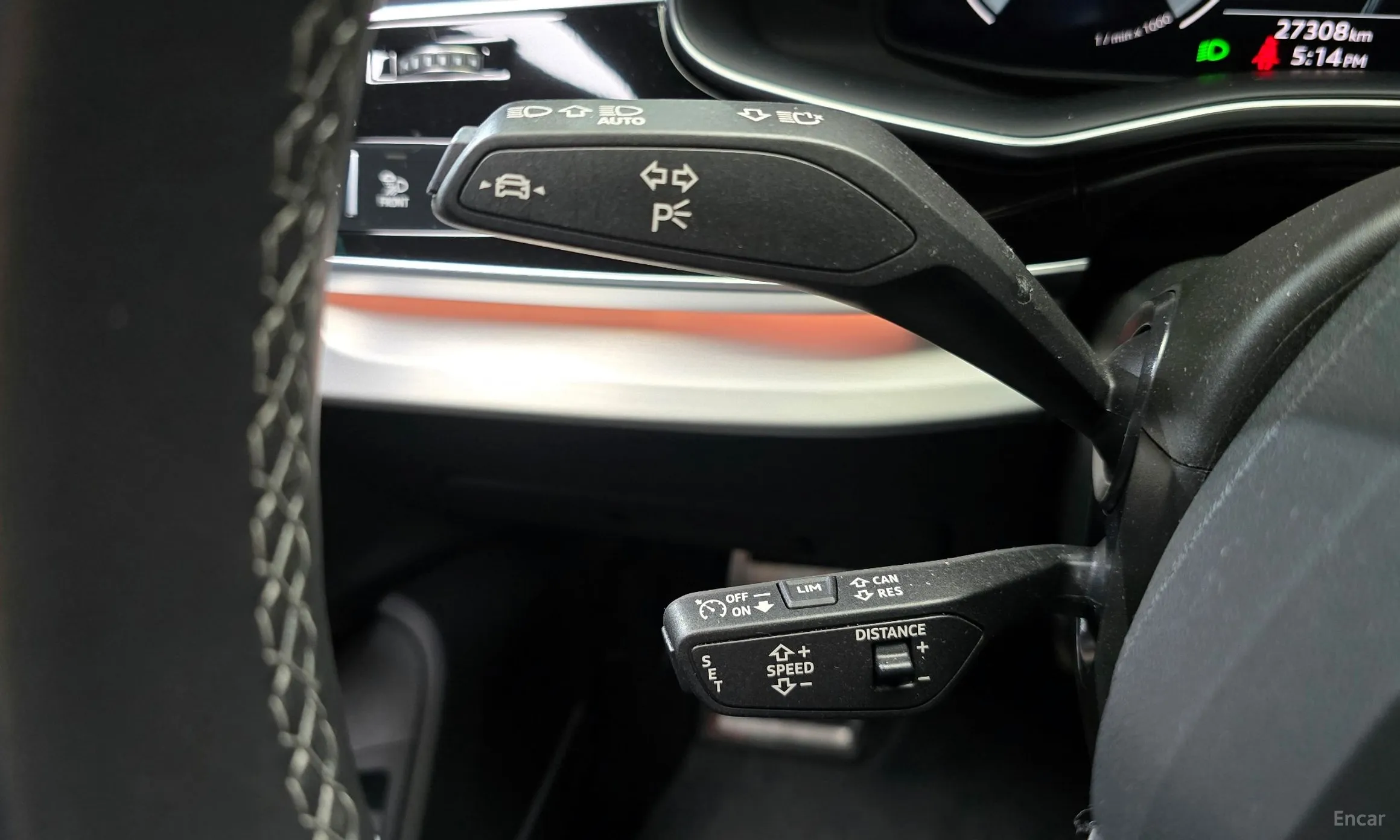 Audi Q8 (4M) превью 17