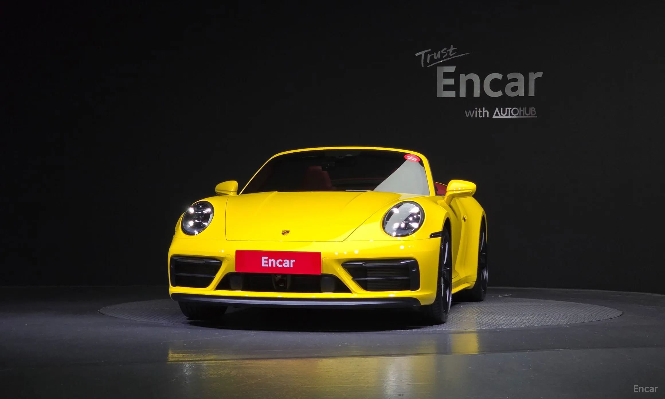 Porsche 911 (992) превью 3