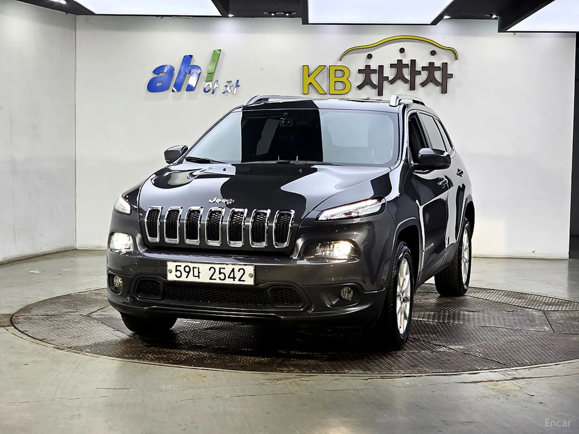 Jeep Cherokee (KL) превью 2