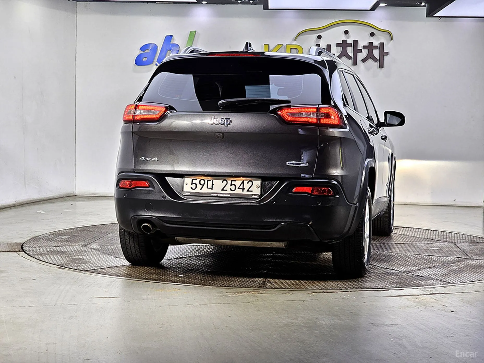 Jeep Cherokee (KL) превью 3