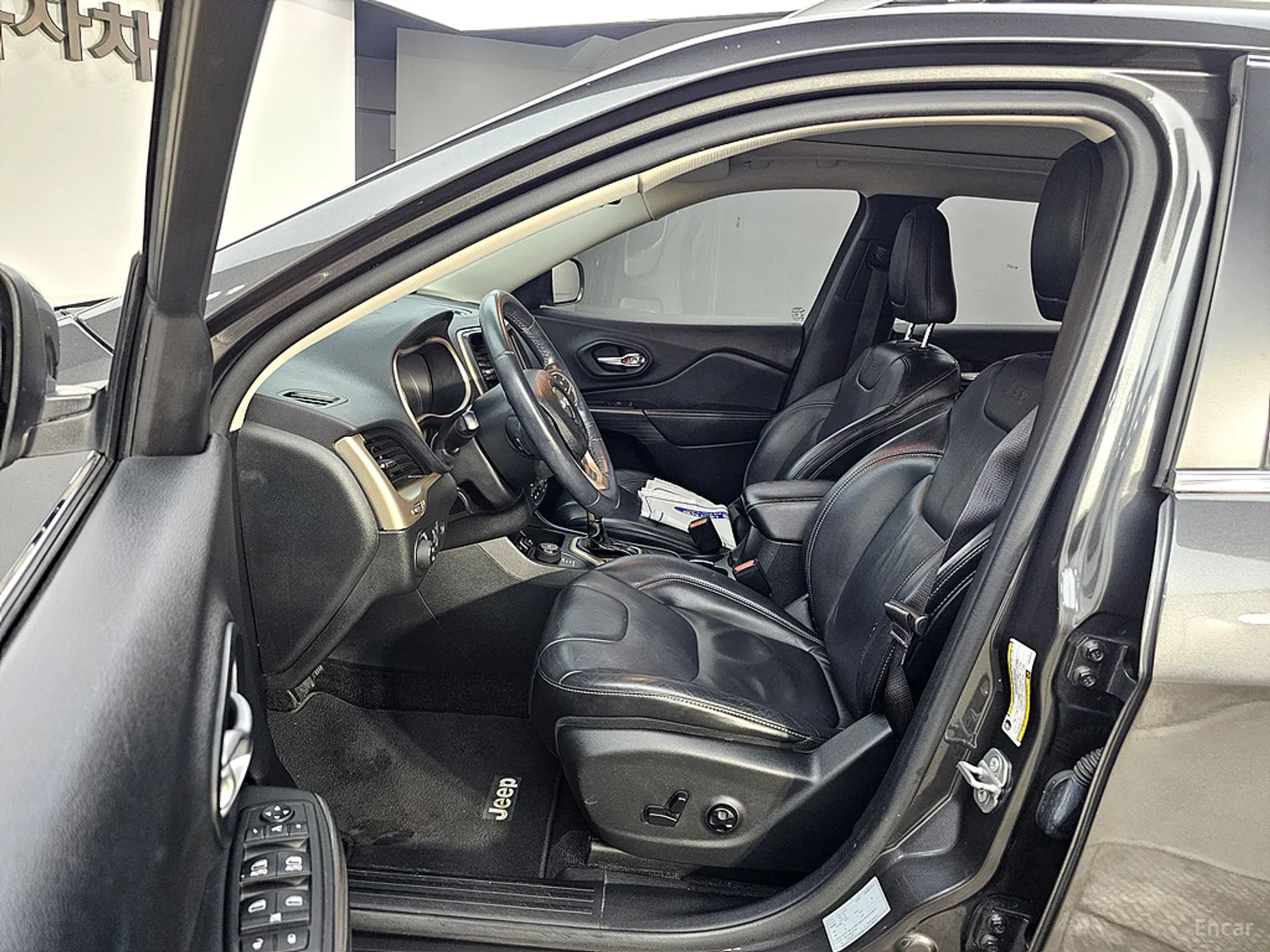 Jeep Cherokee (KL) превью 8