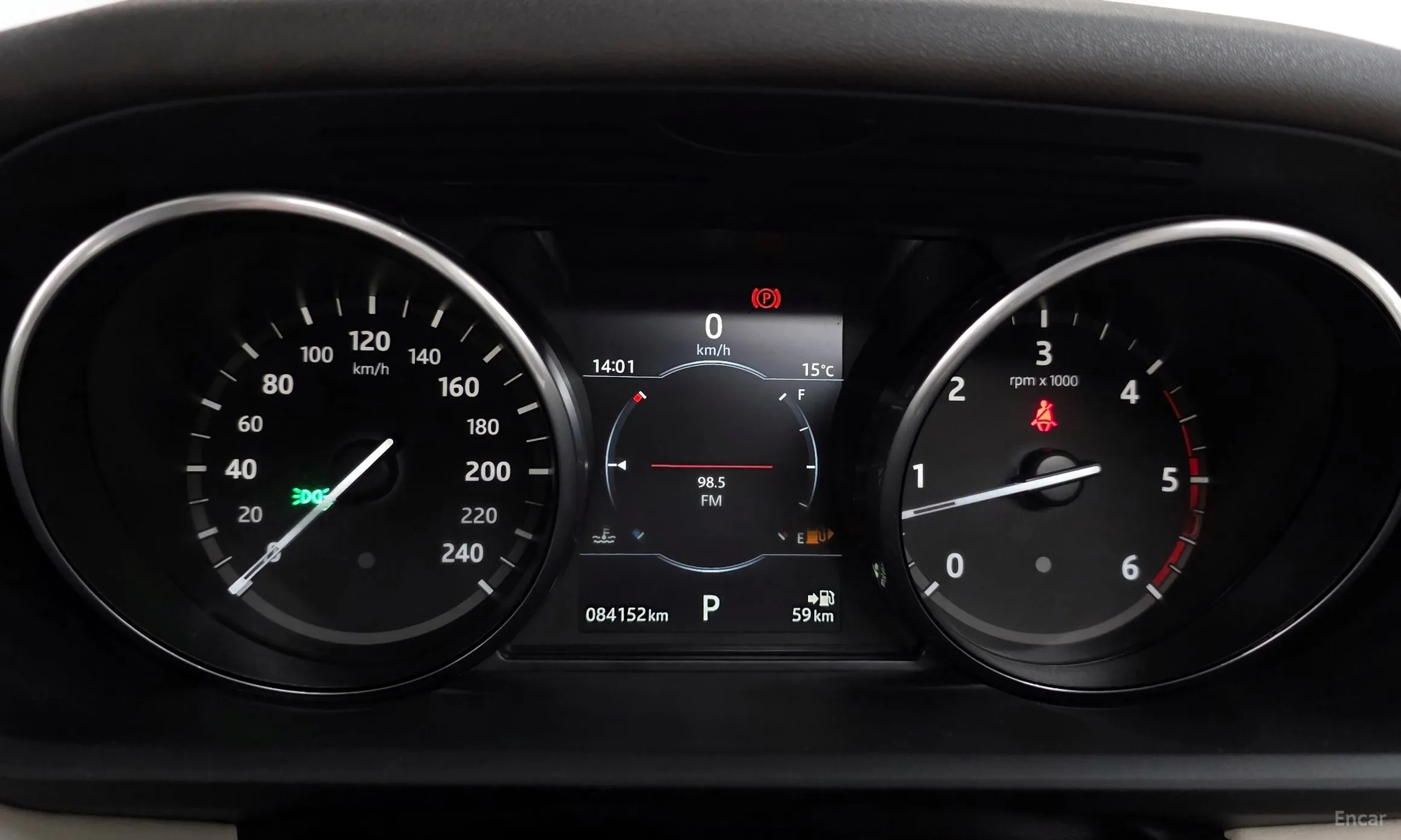 Land Rover Discovery 5 превью 8