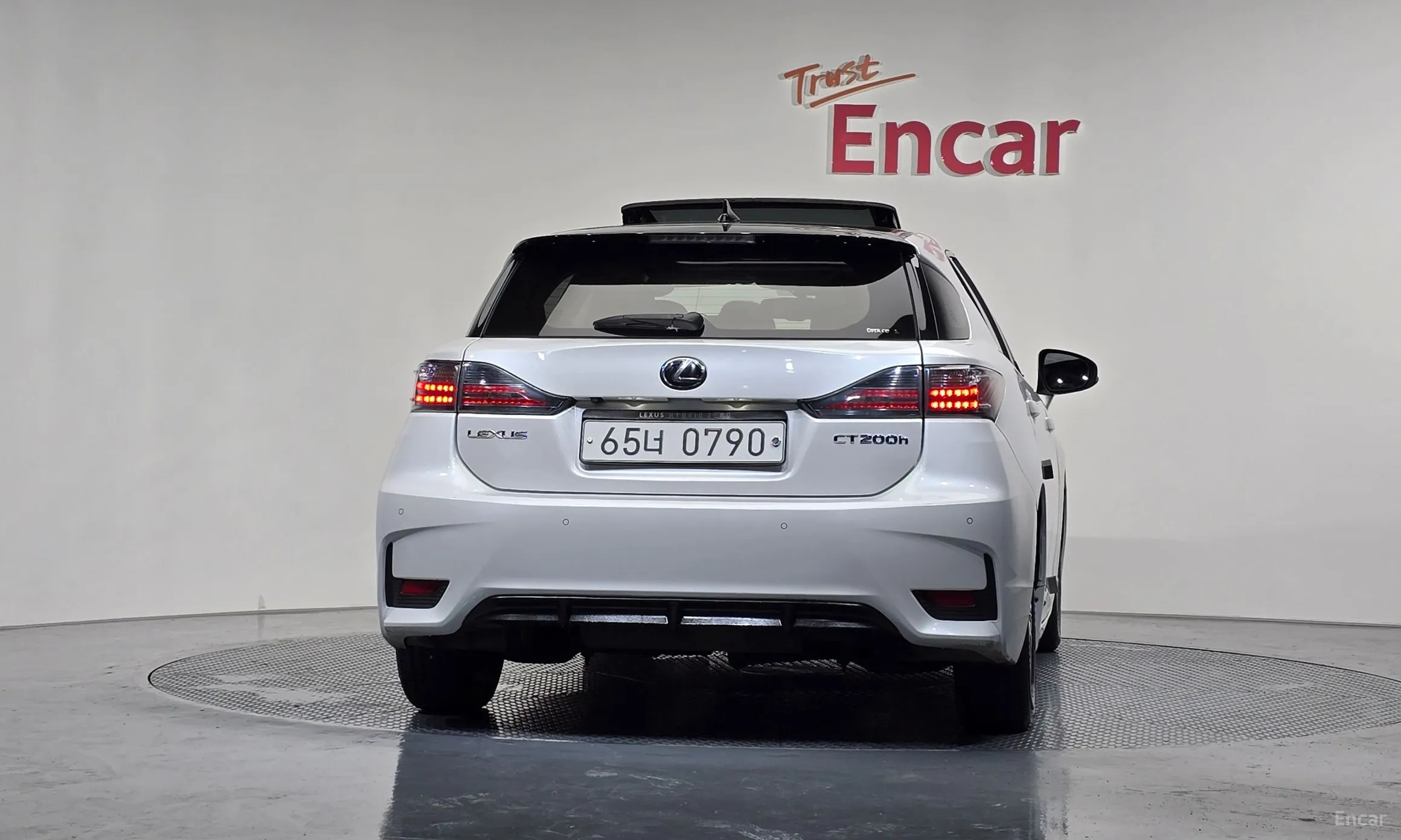 Lexus CT200h превью 4