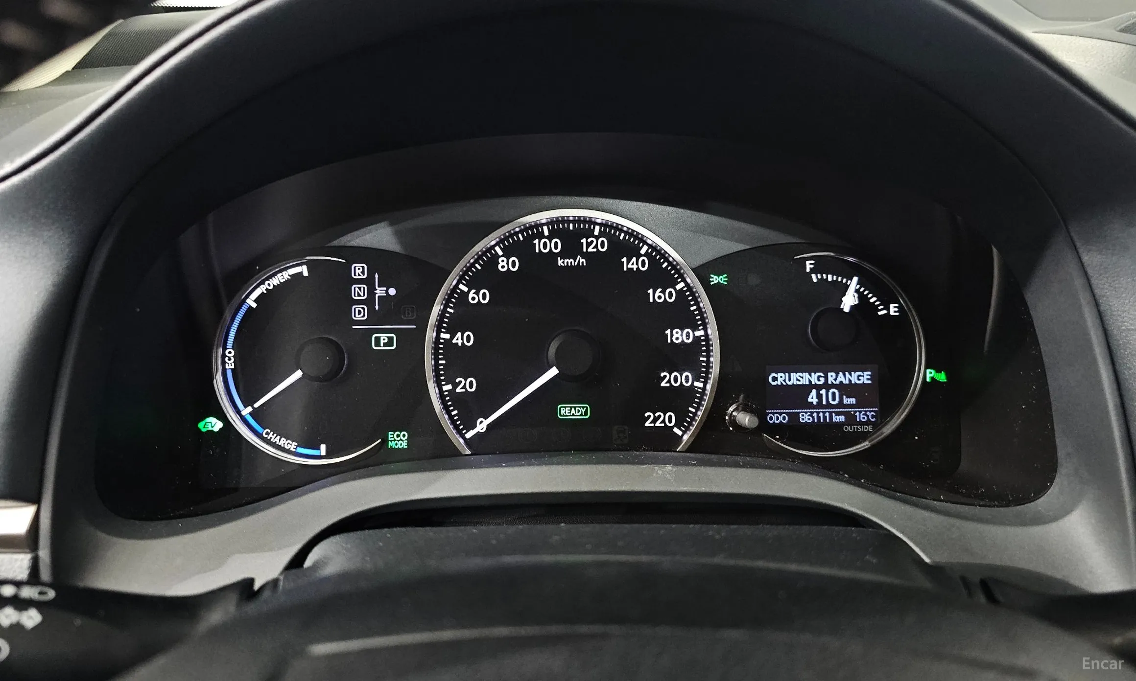 Lexus CT200h превью 8