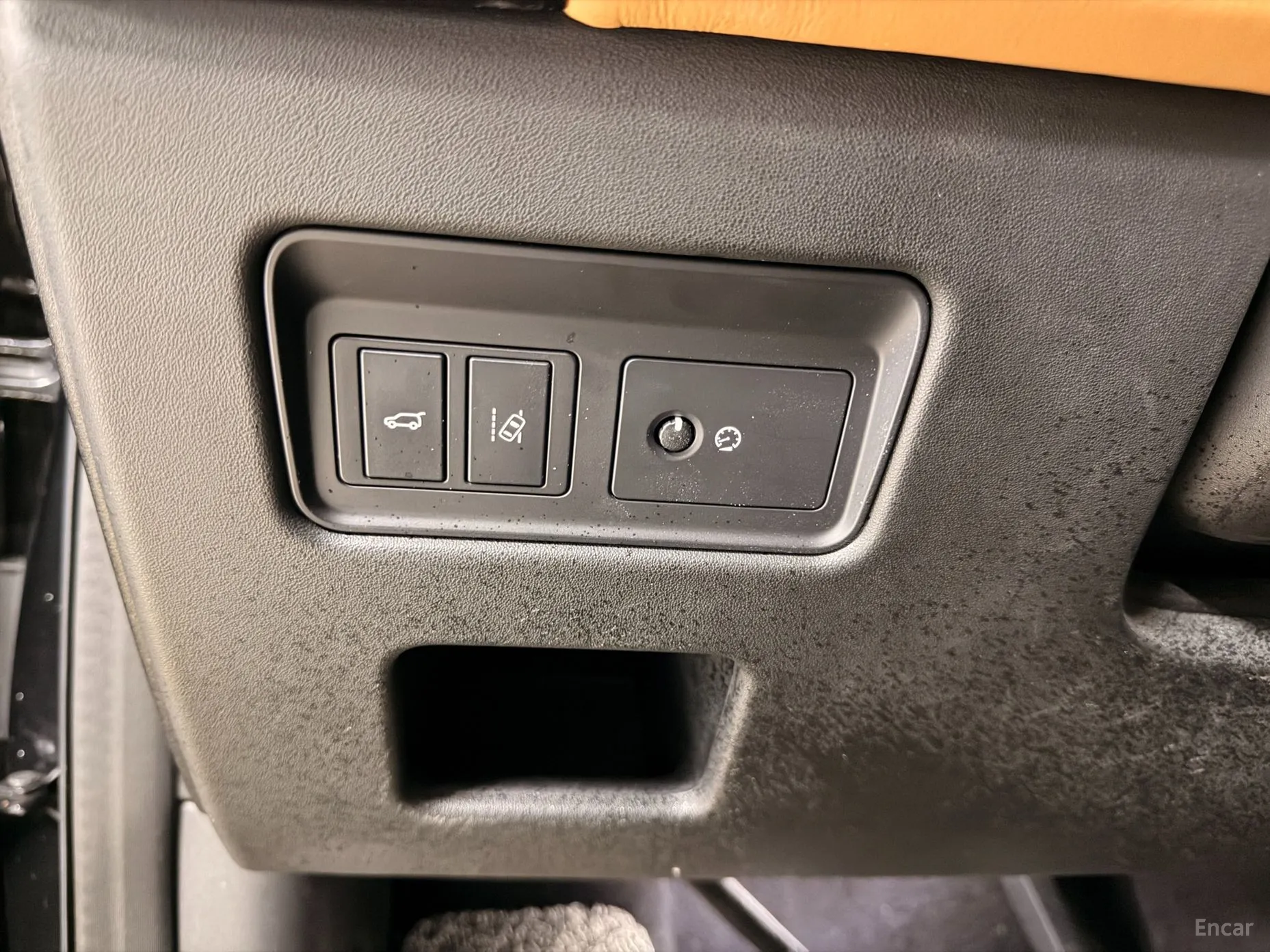 Land Rover Discovery 5 превью 15