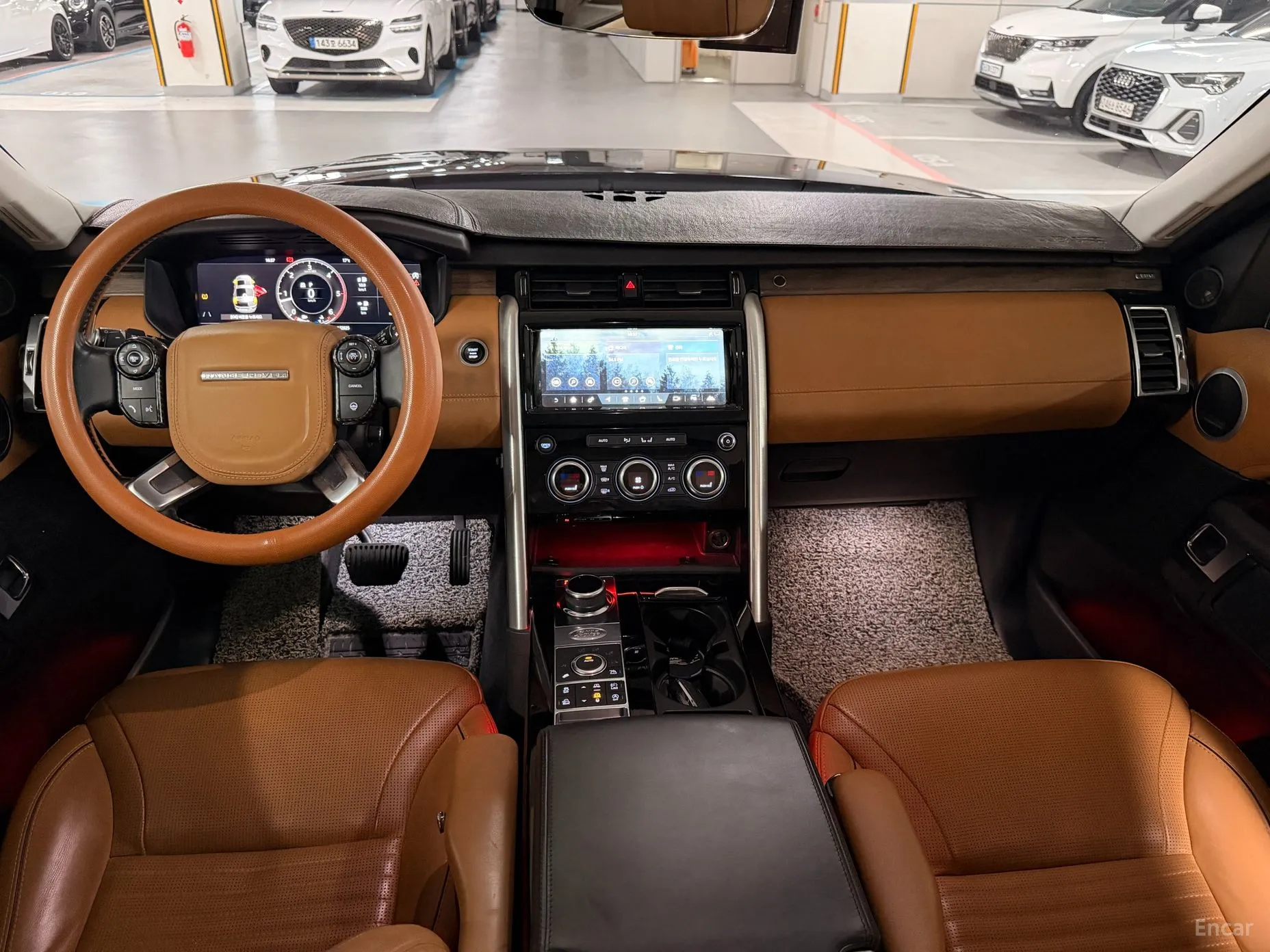 Land Rover Discovery 5 превью 8