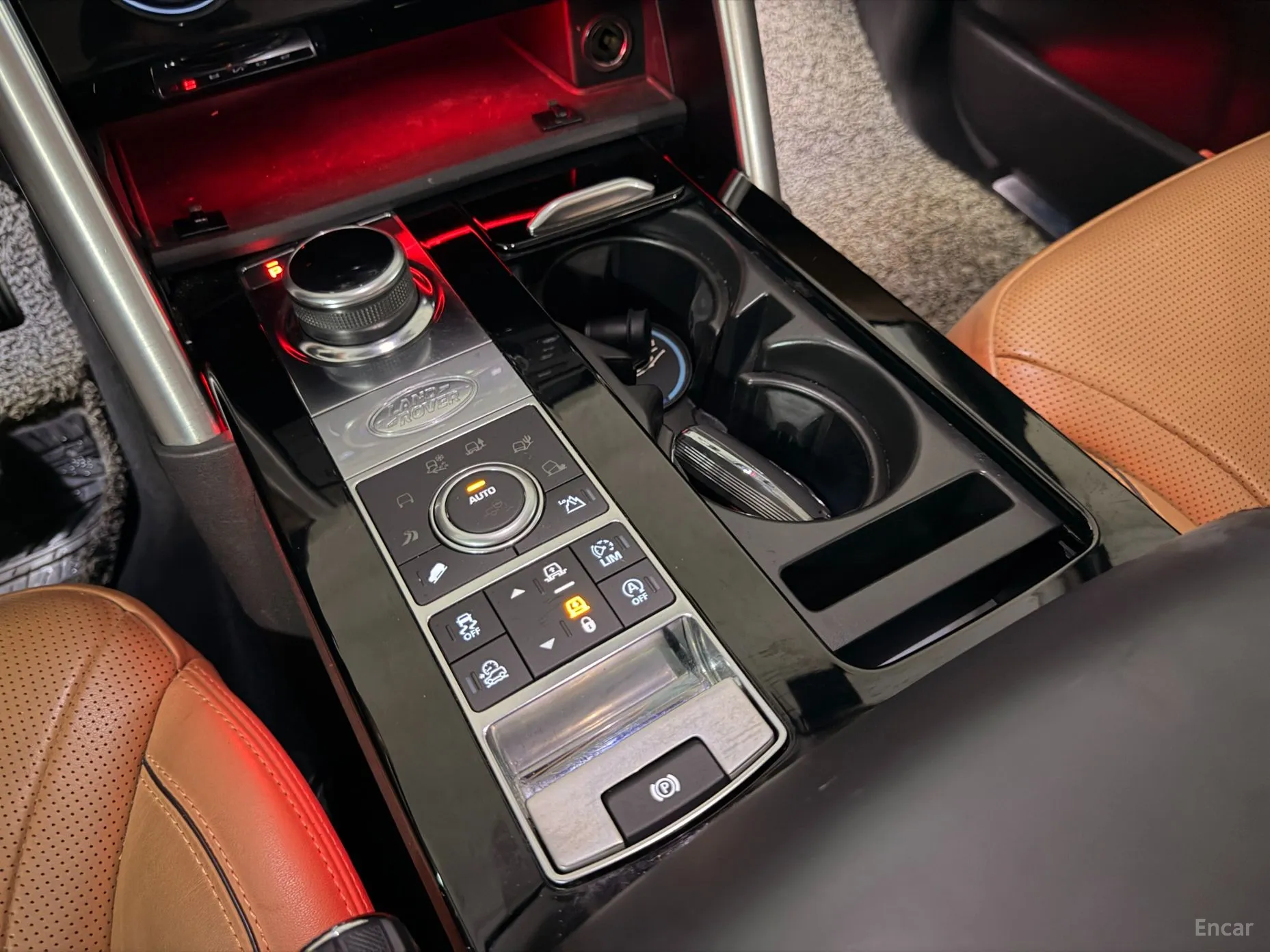 Land Rover Discovery 5 превью 9