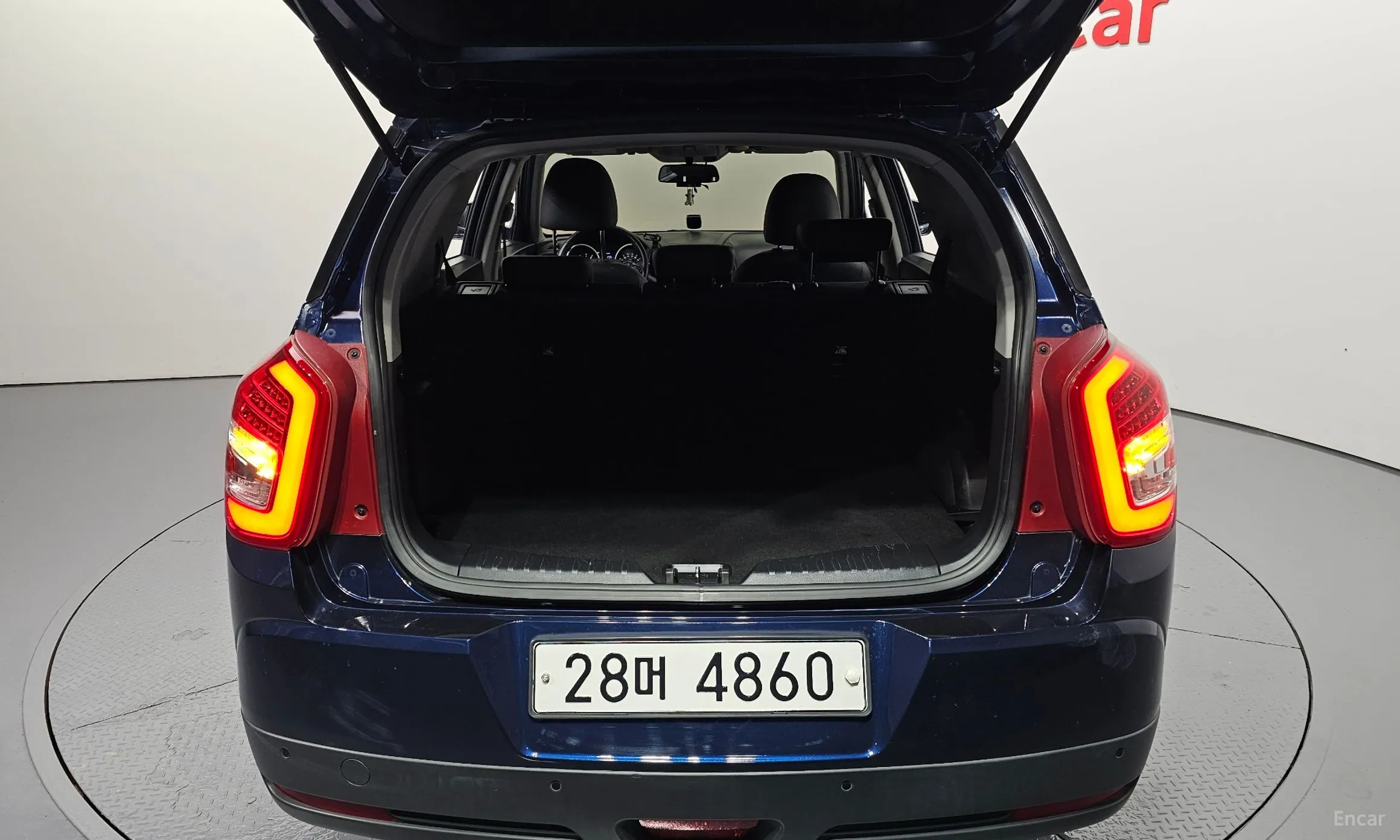 KG Mobility (SsangYong) Tivoli Air превью 20