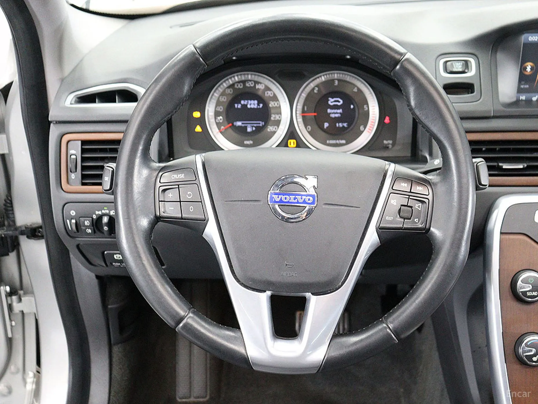 Volvo S80 превью 15