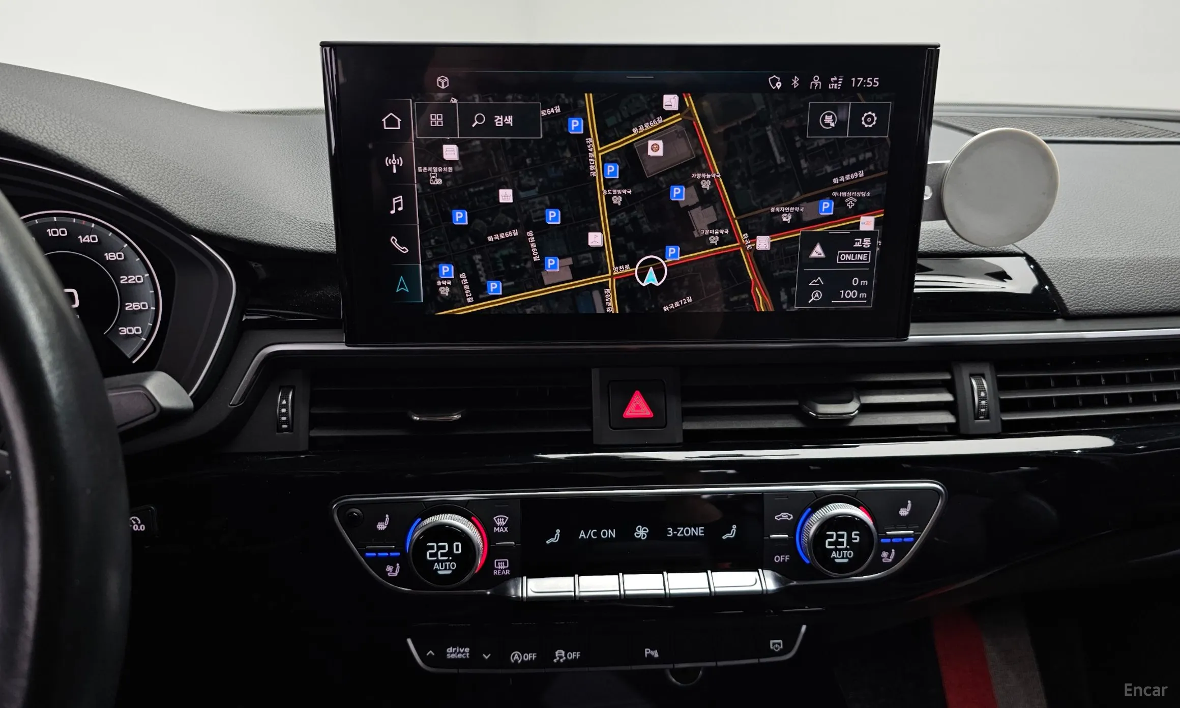 Audi A4 (B9) превью 14