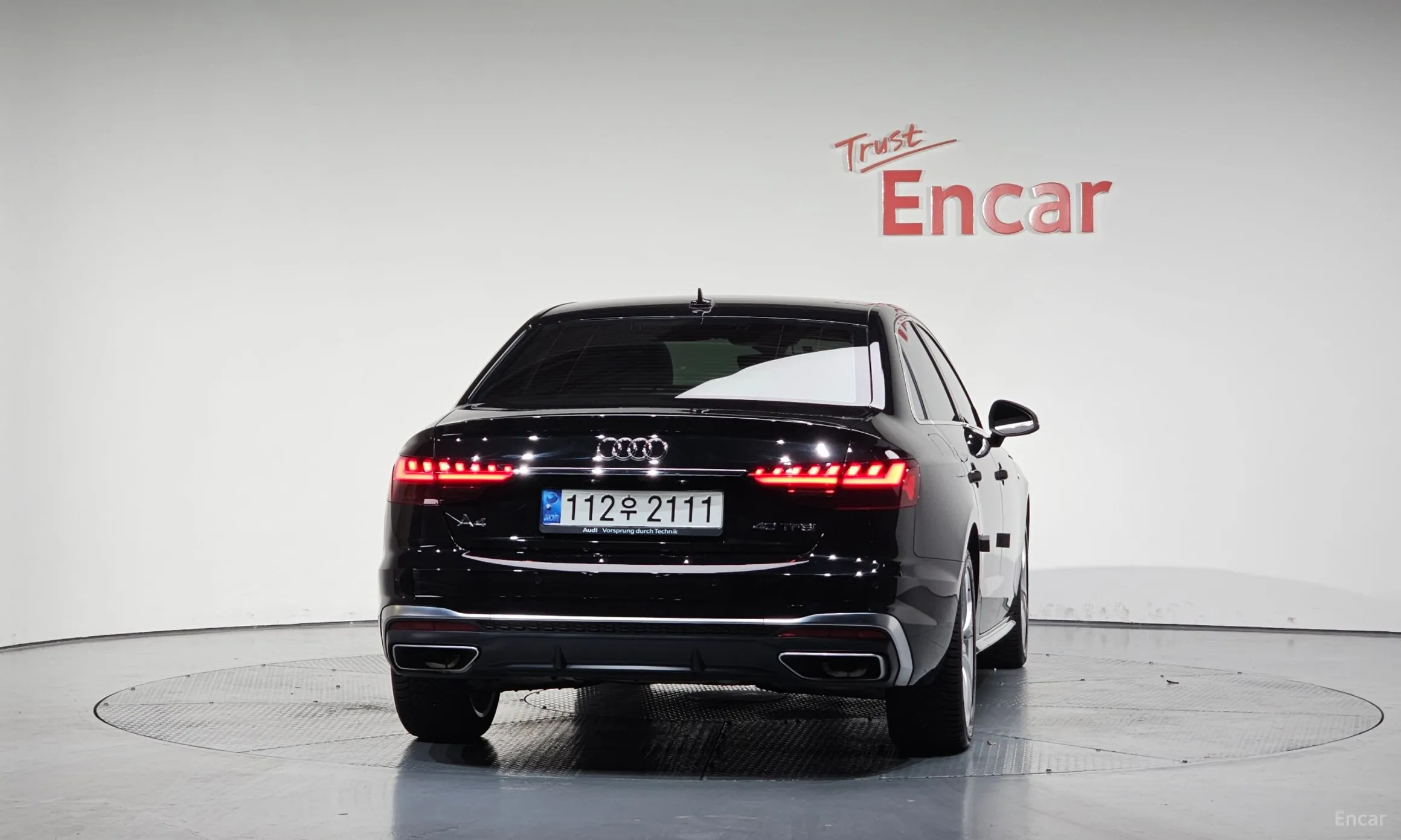 Audi A4 (B9) превью 4