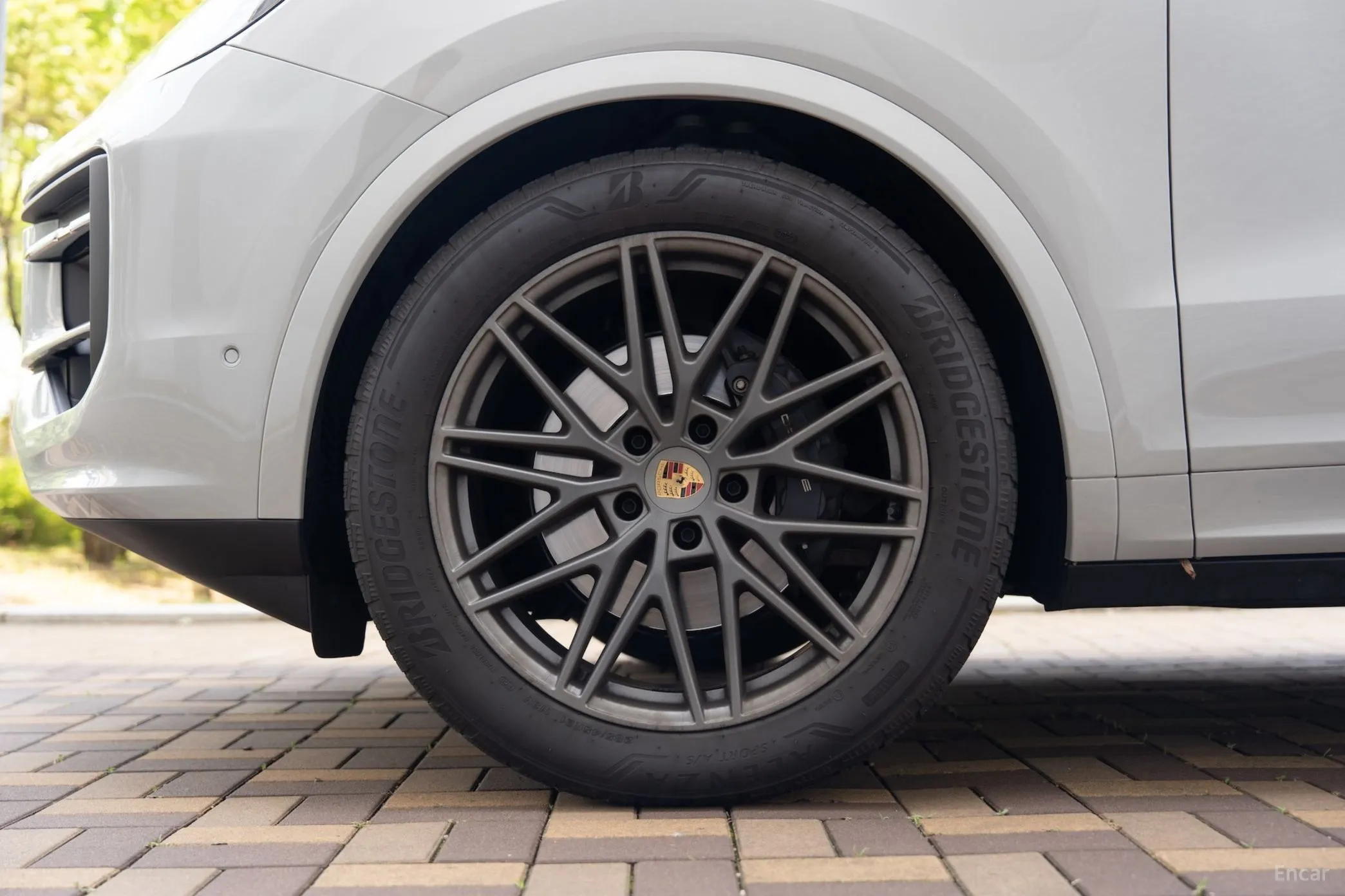 Porsche Cayenne (PO536) превью 5