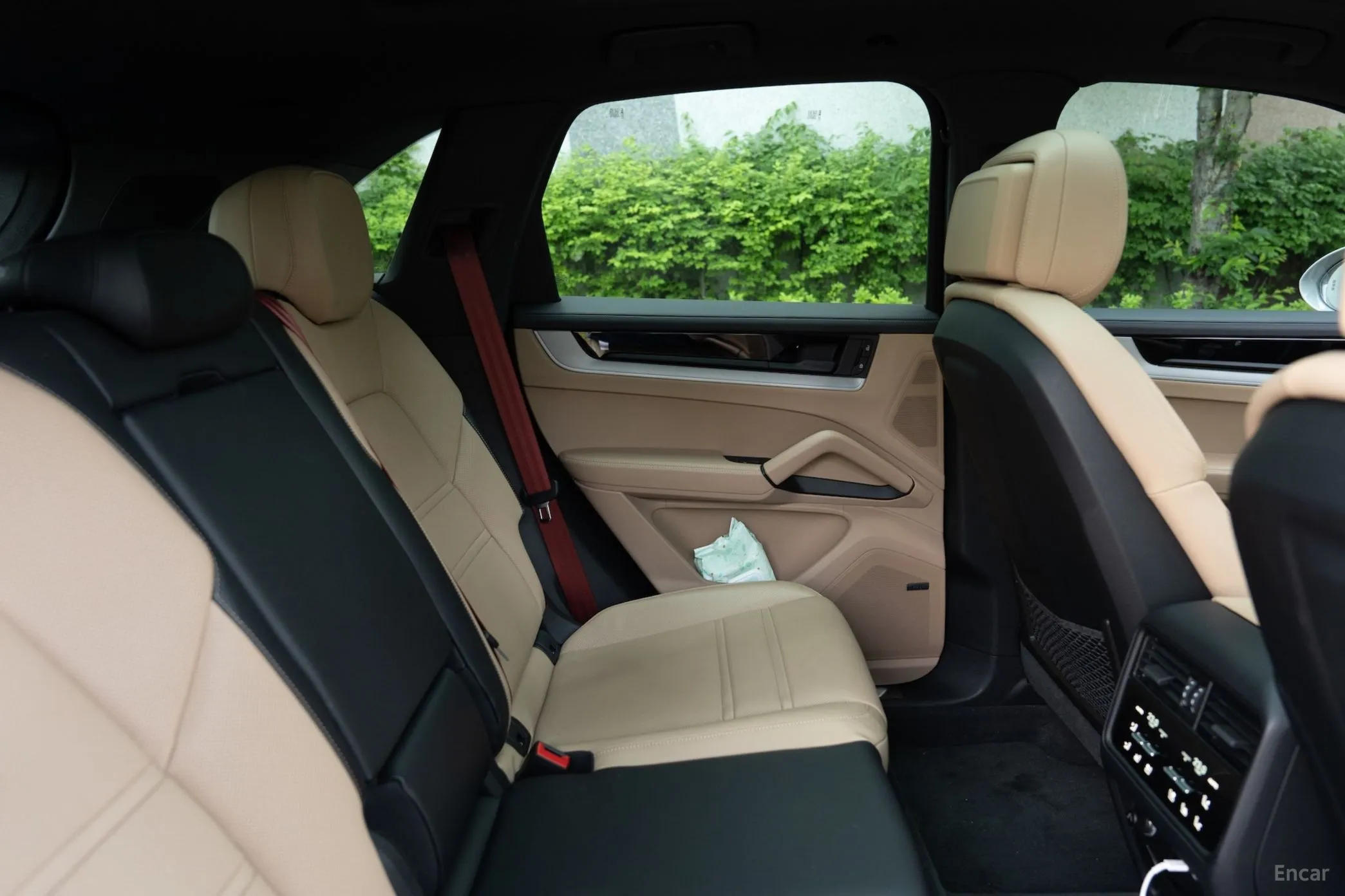 Porsche Cayenne (PO536) превью 8